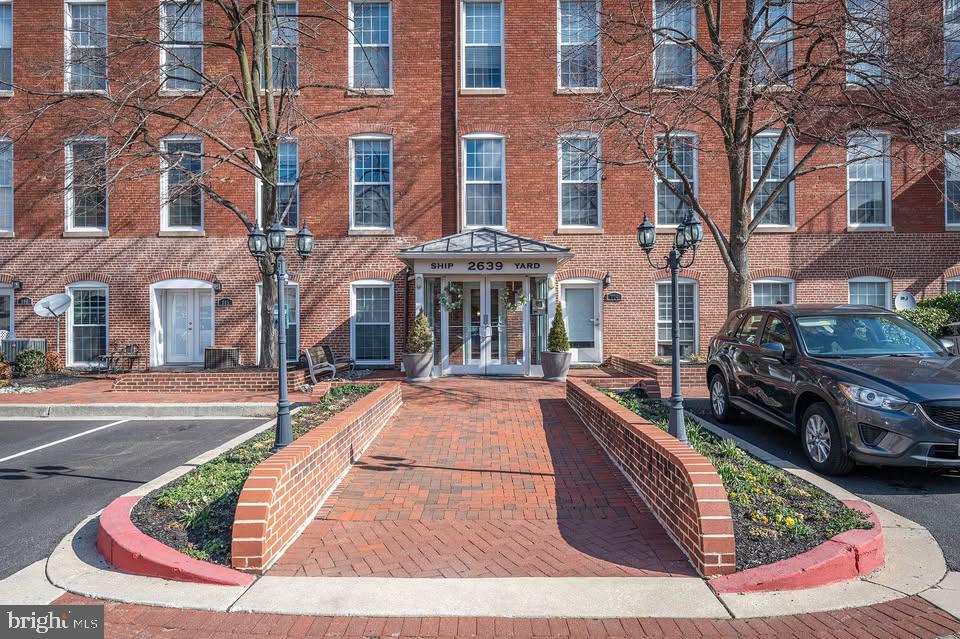 2639 BOSTON STREET 104