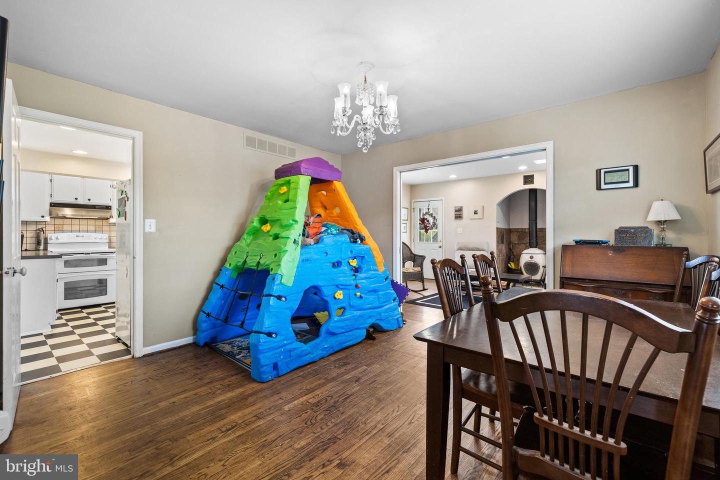 5 Quail Hill Ct