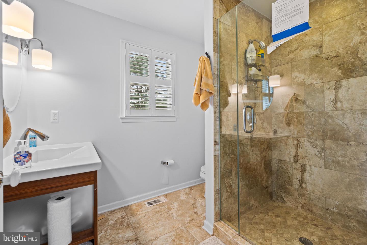 5 Quail Hill Ct