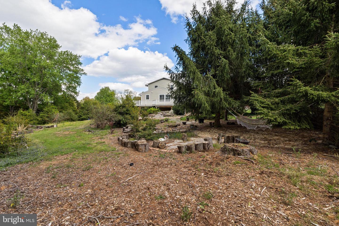 5 Quail Hill Ct