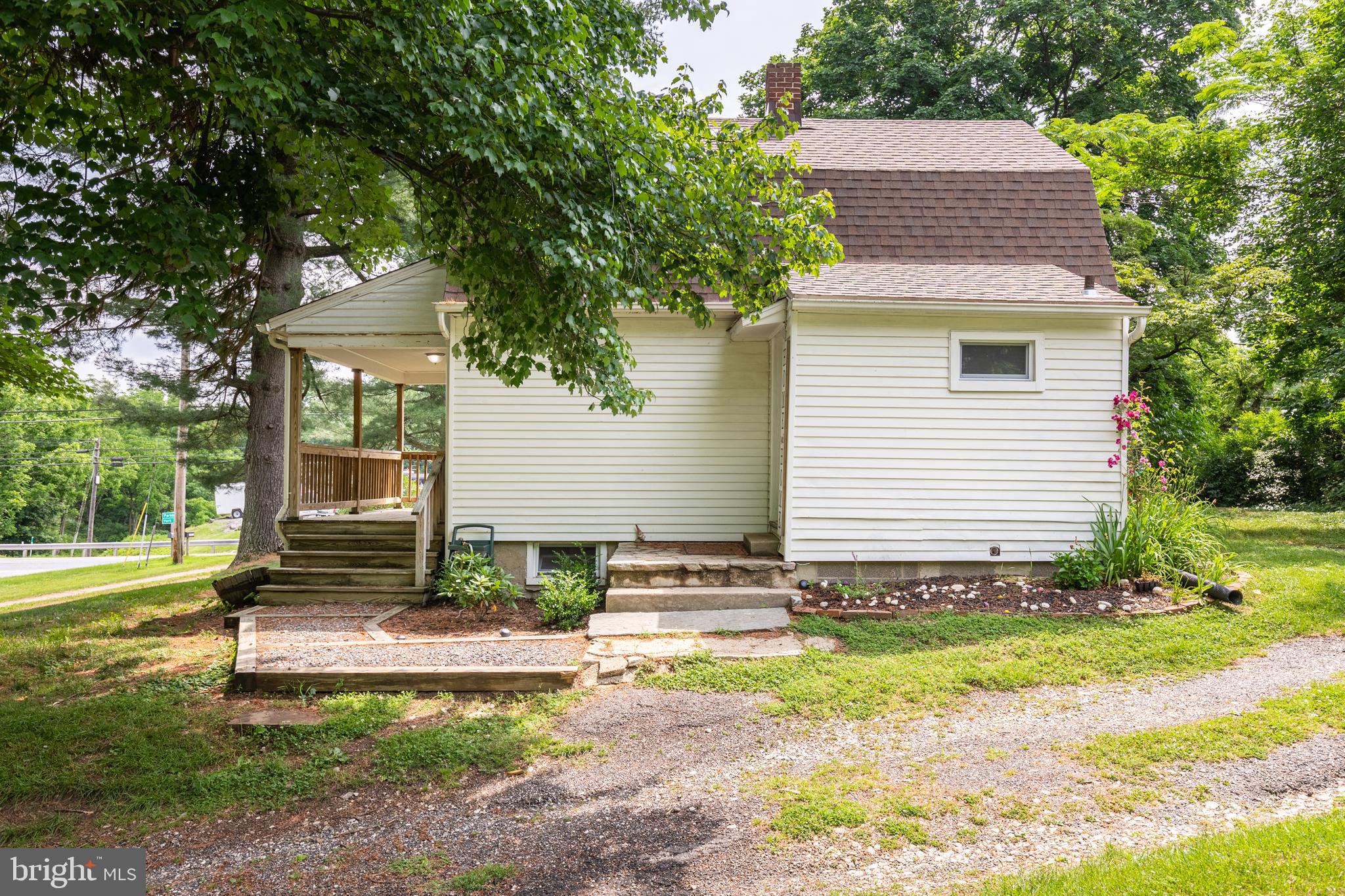 17026 York Rd