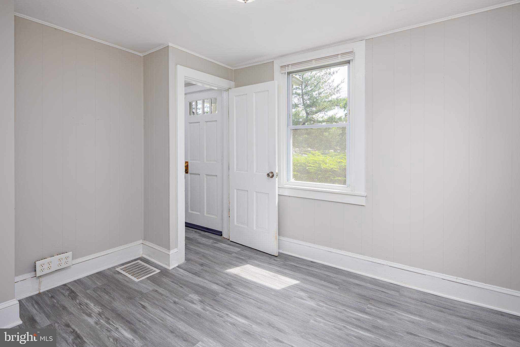 17026 York Rd