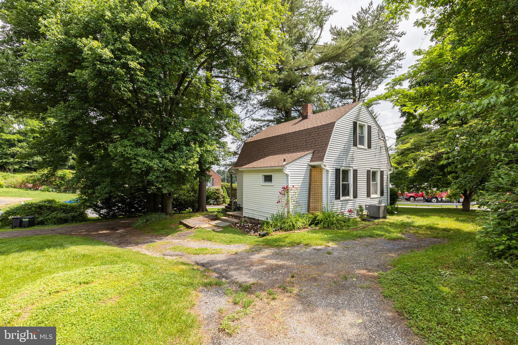 17026 York Rd
