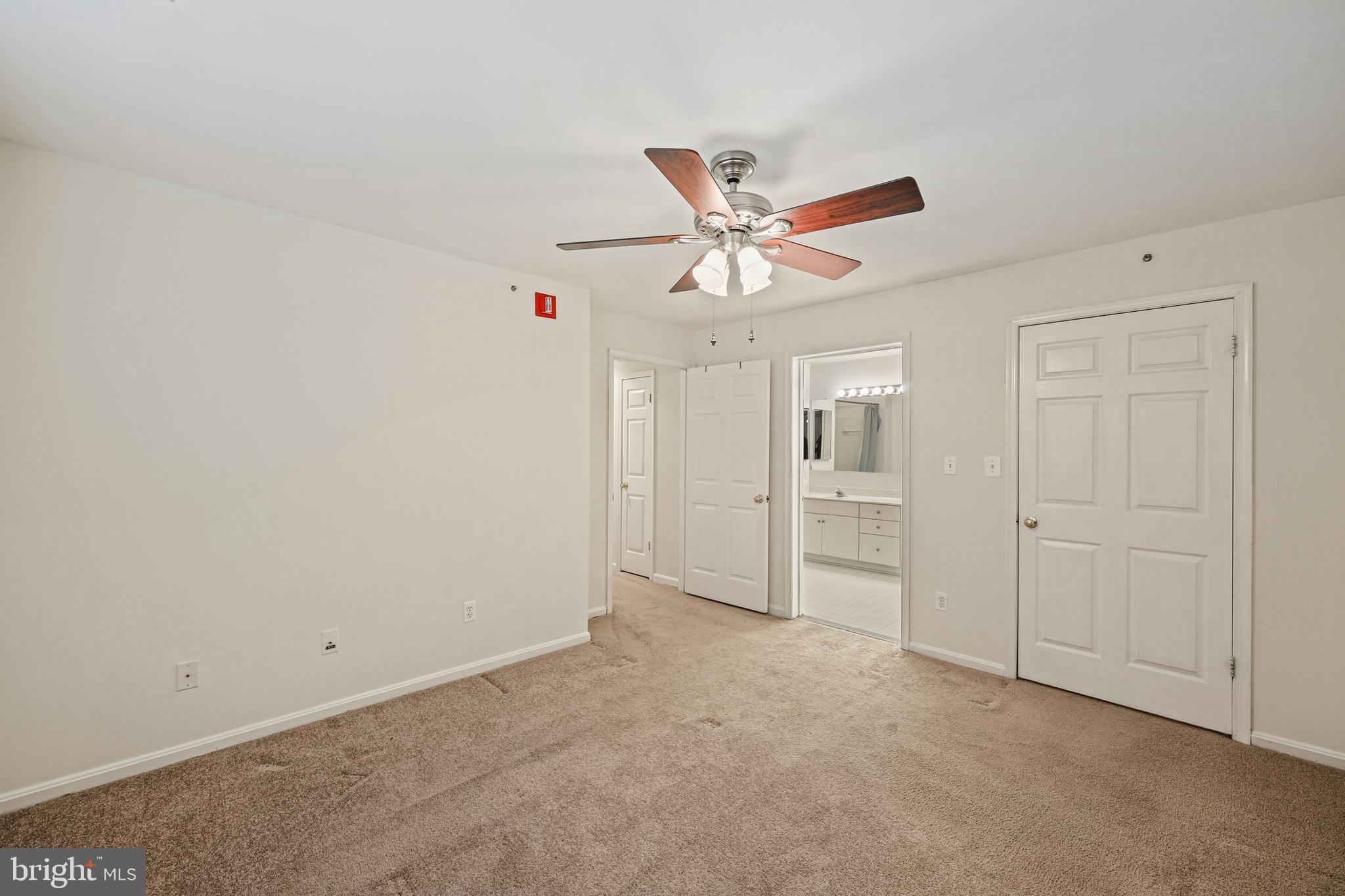 9 Kilcolman Ct #104