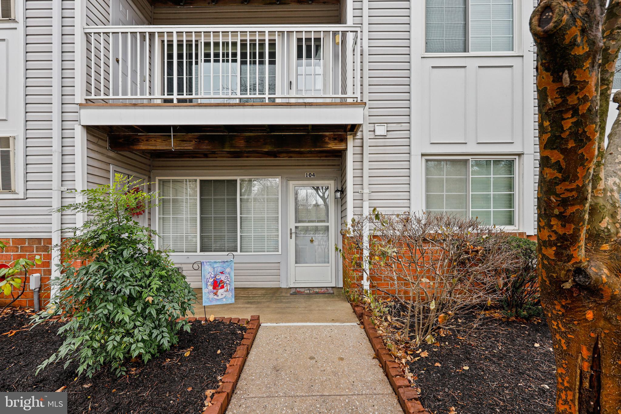 9 Kilcolman Ct #104