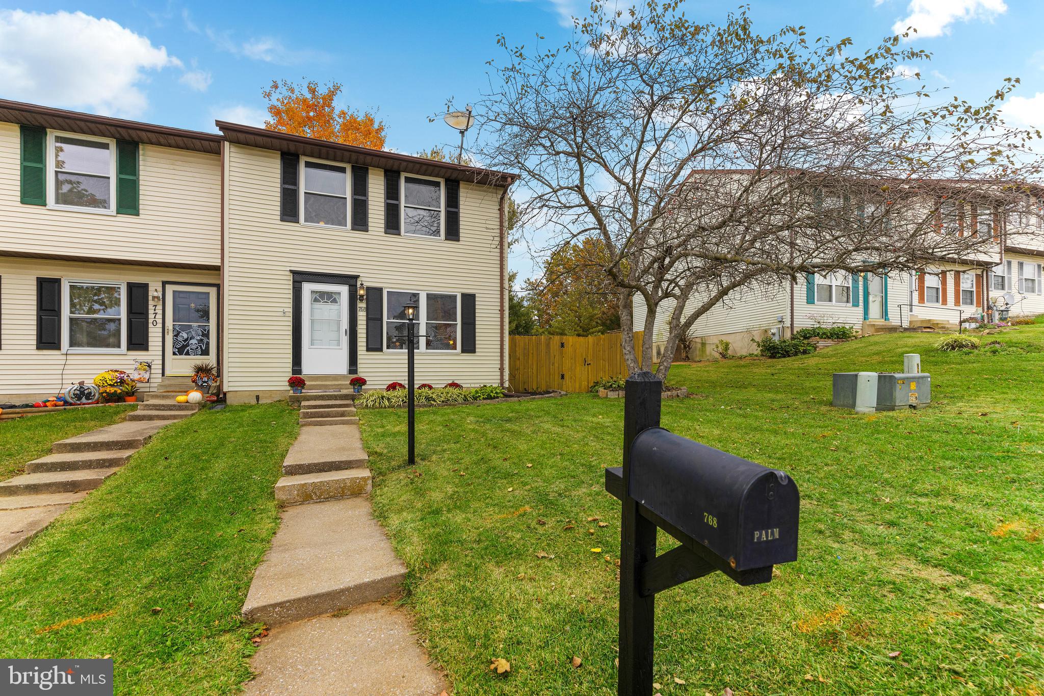 768 Windsor Dr