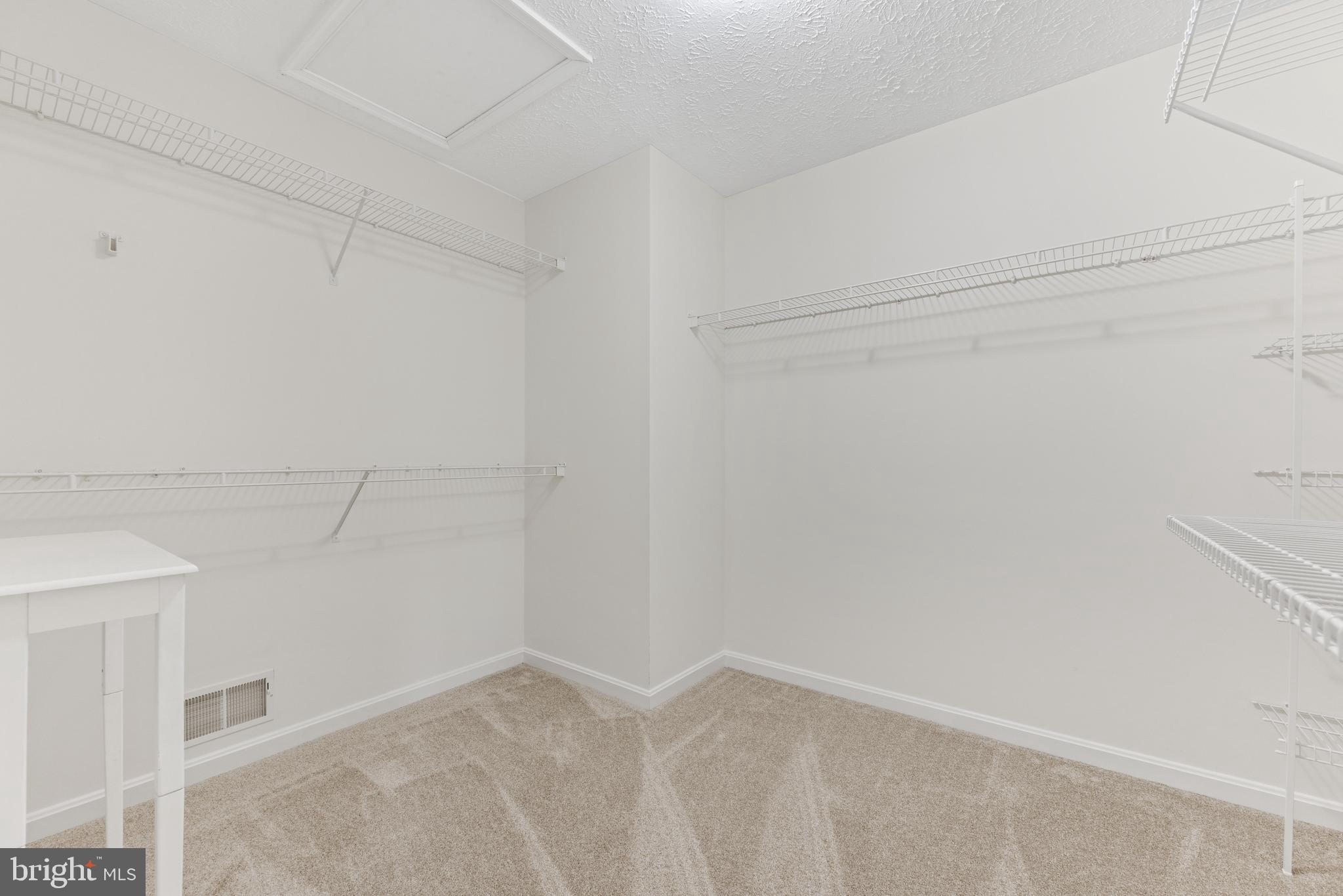 225 Rachel Cir