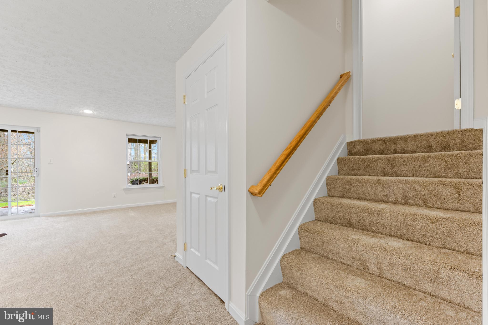 225 Rachel Cir