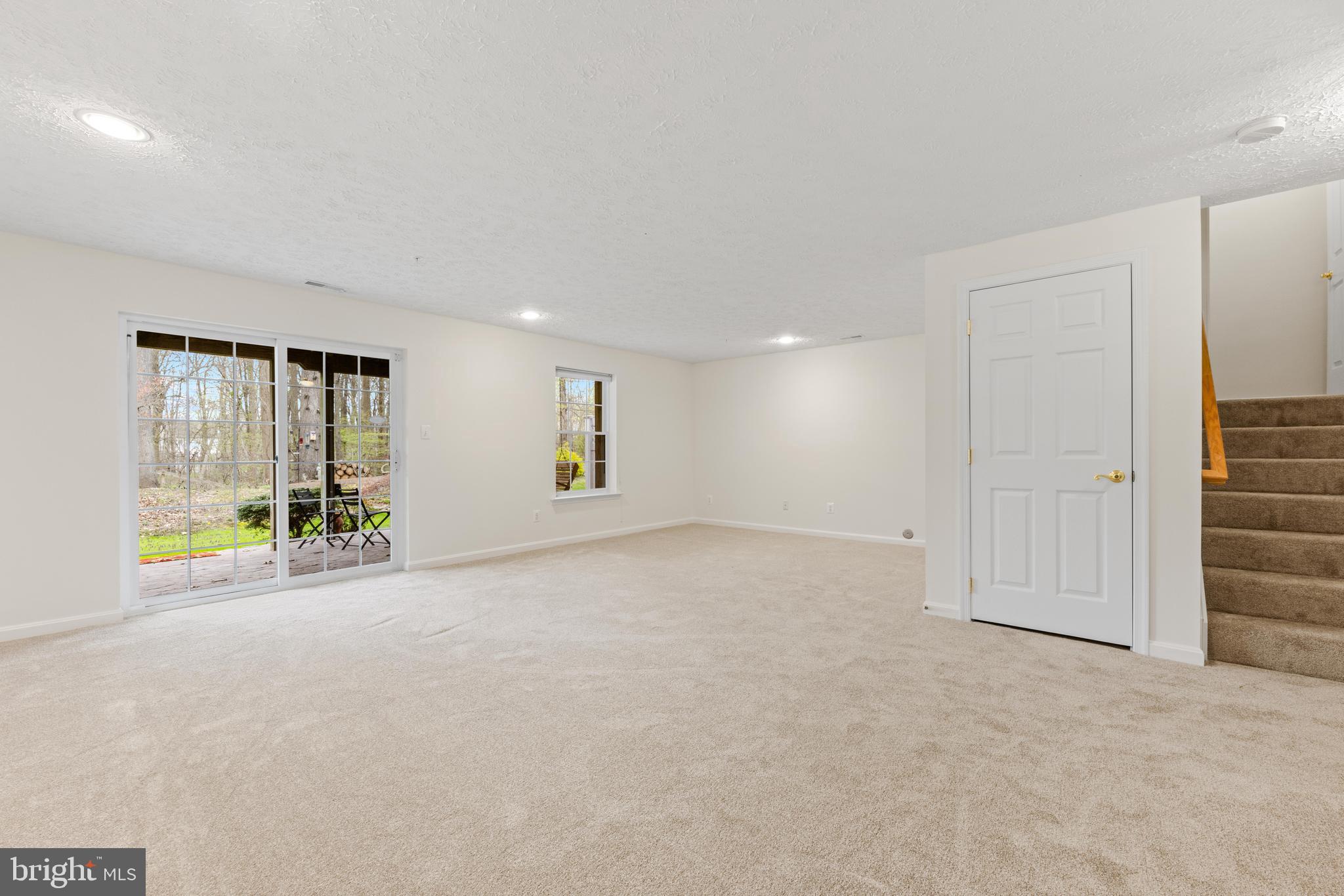 225 Rachel Cir