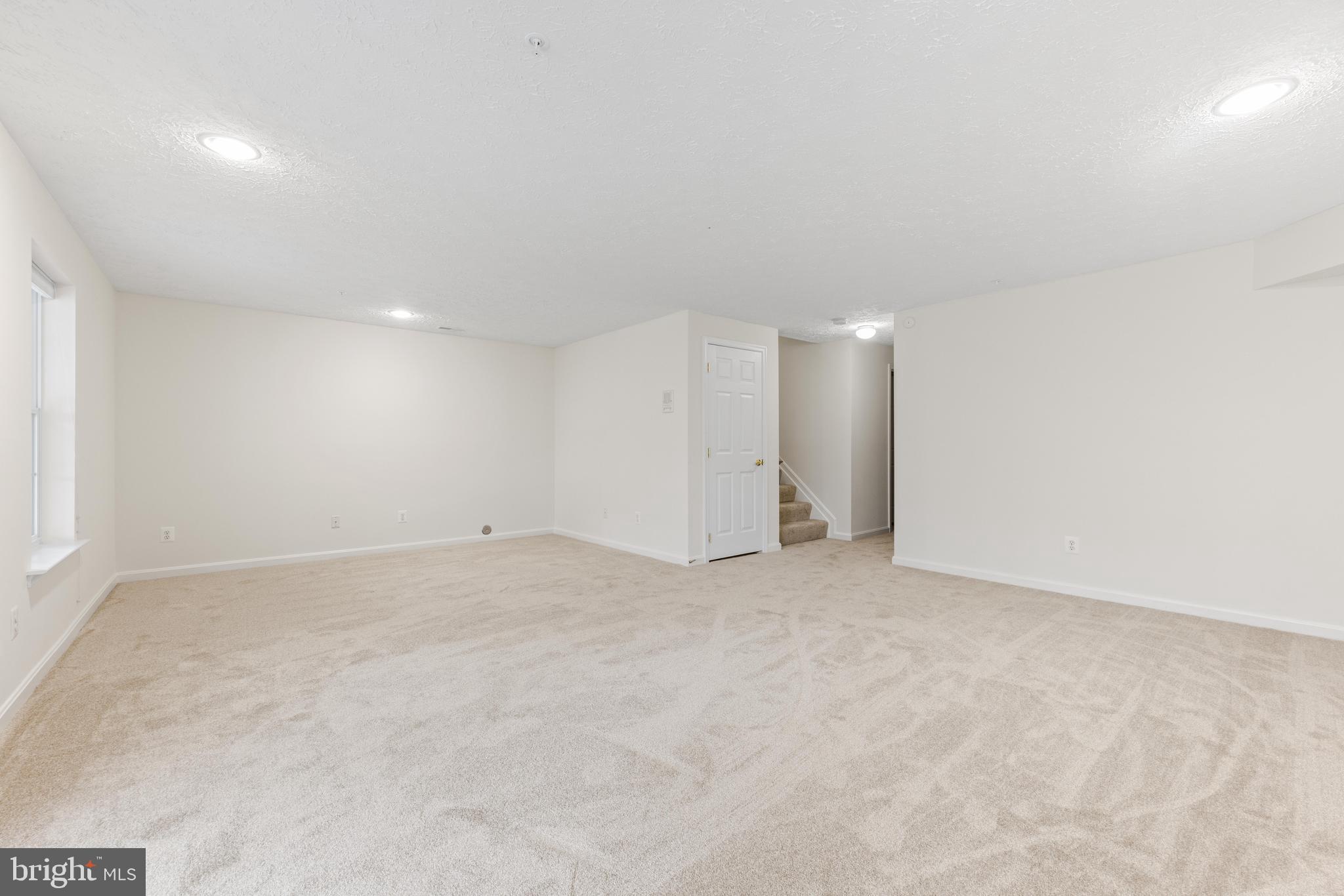 225 Rachel Cir