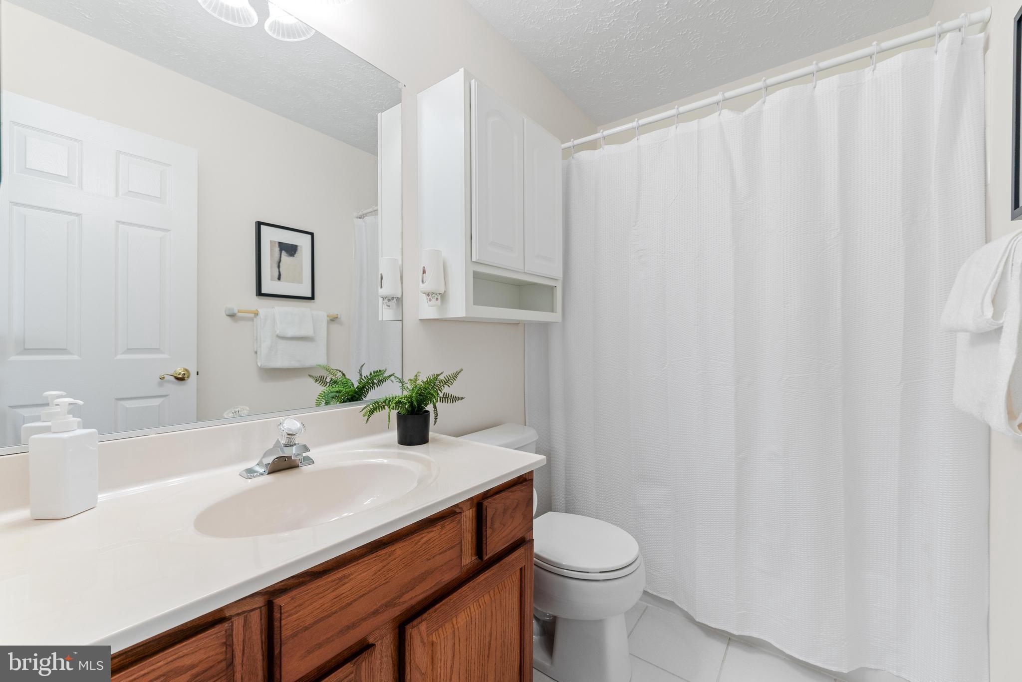 225 Rachel Cir
