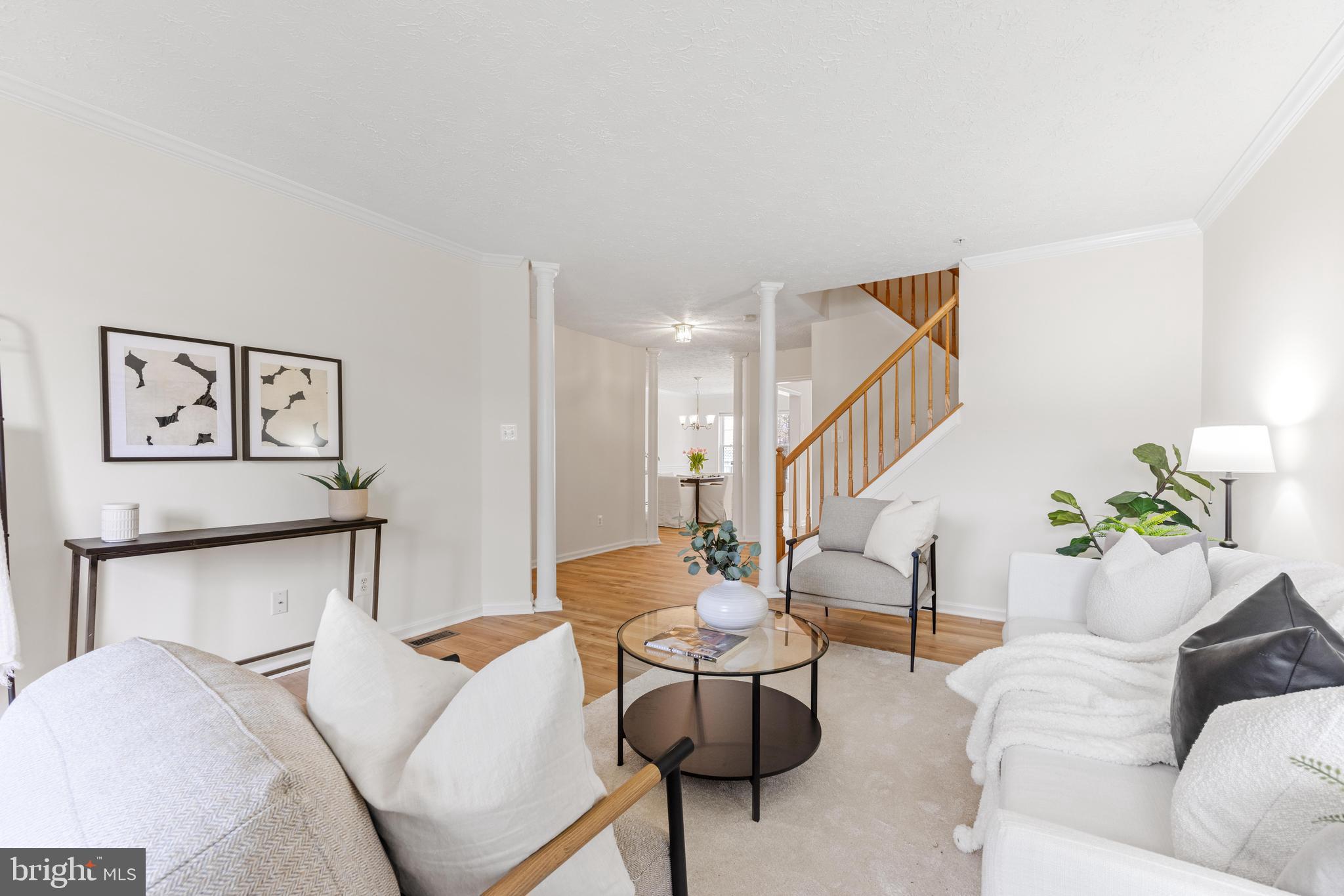 225 Rachel Cir