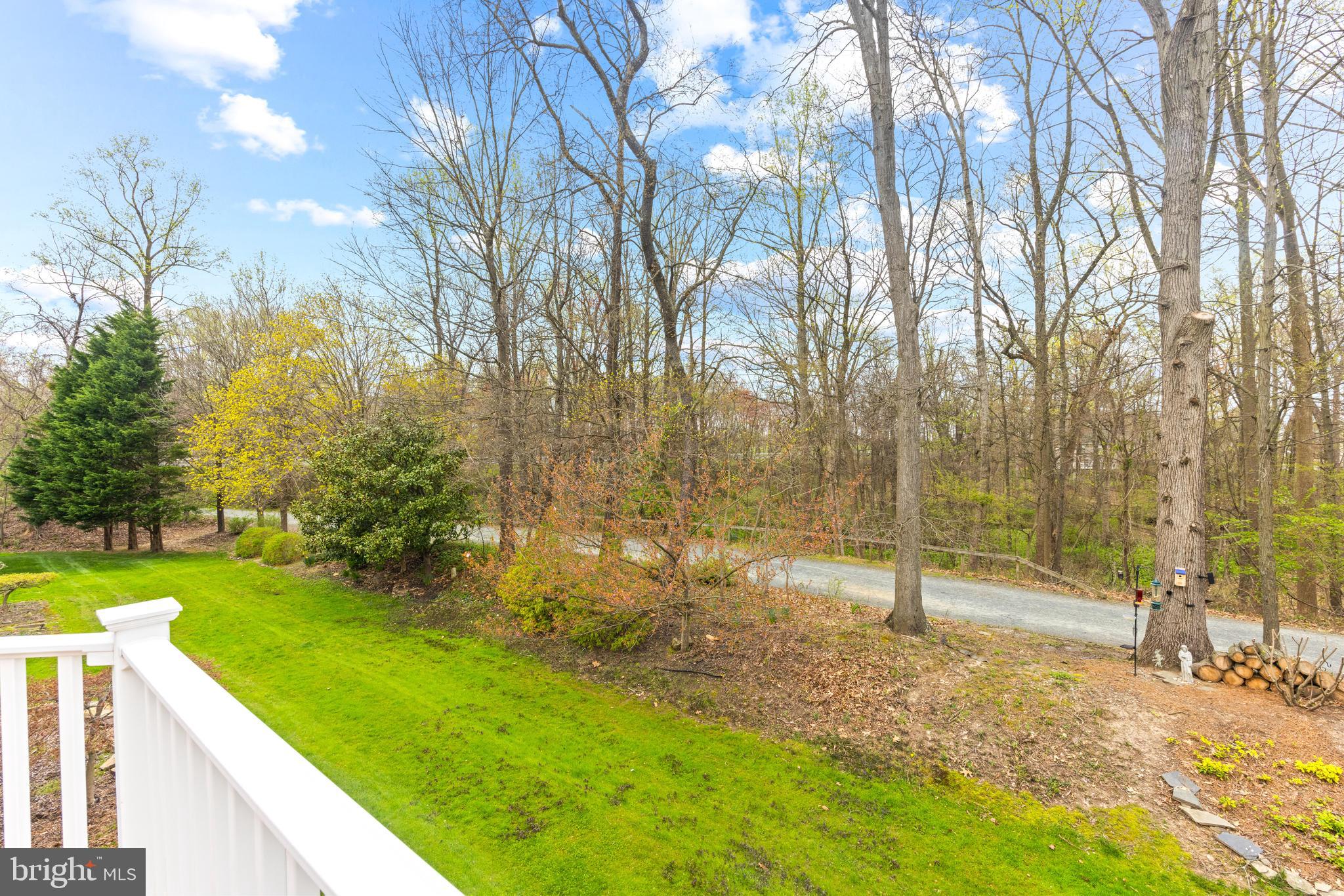 225 Rachel Cir