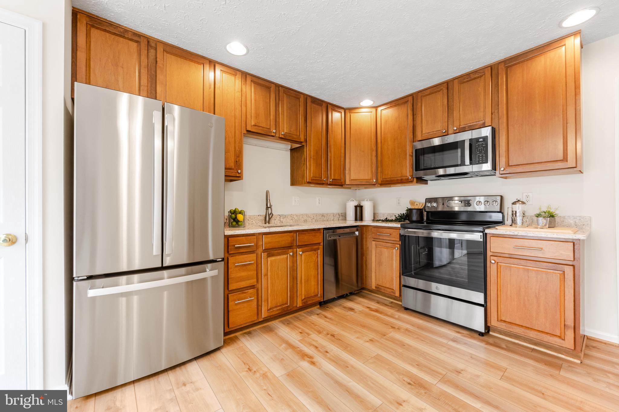 225 Rachel Cir