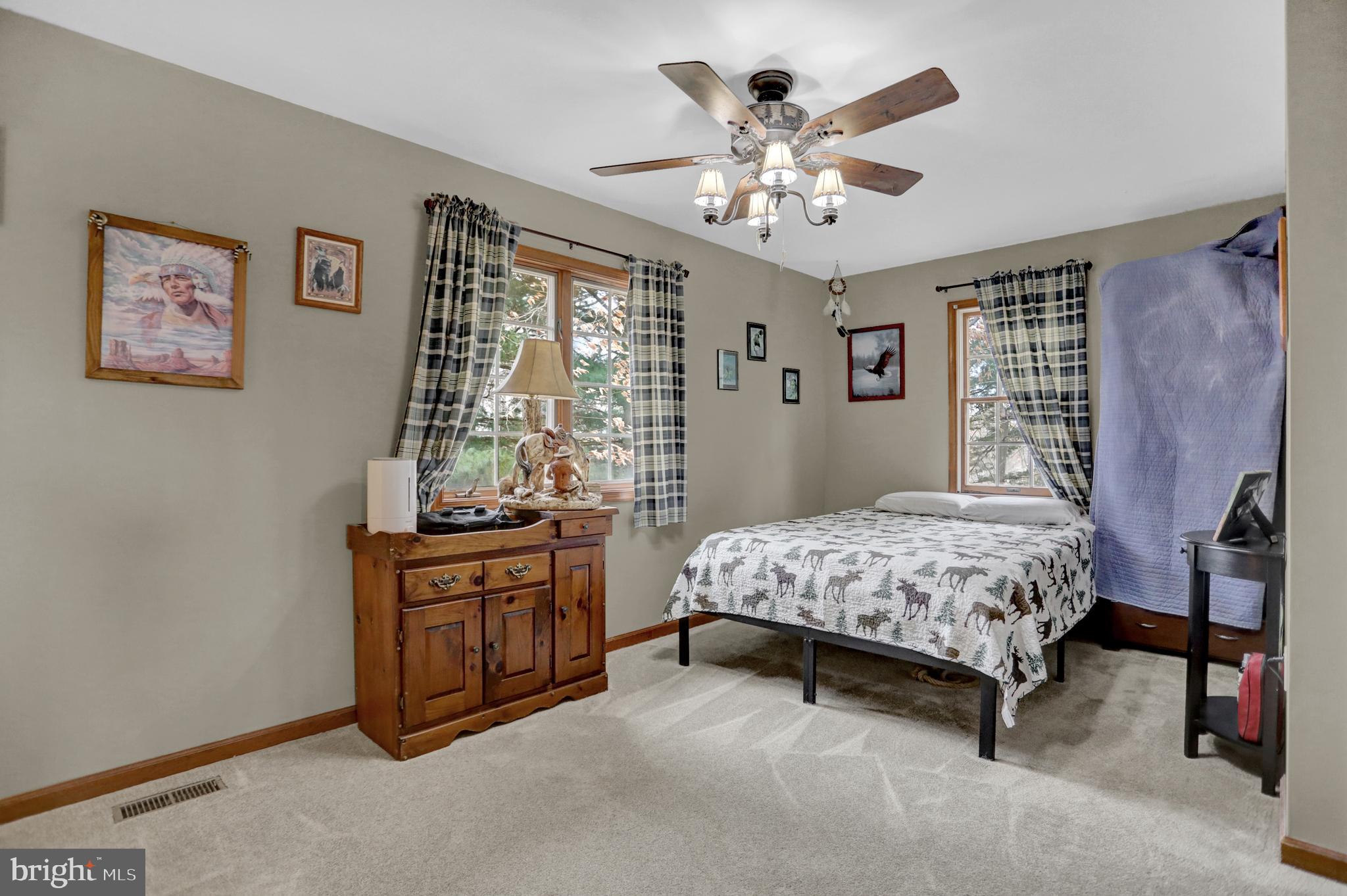 1738 Castleton Rd