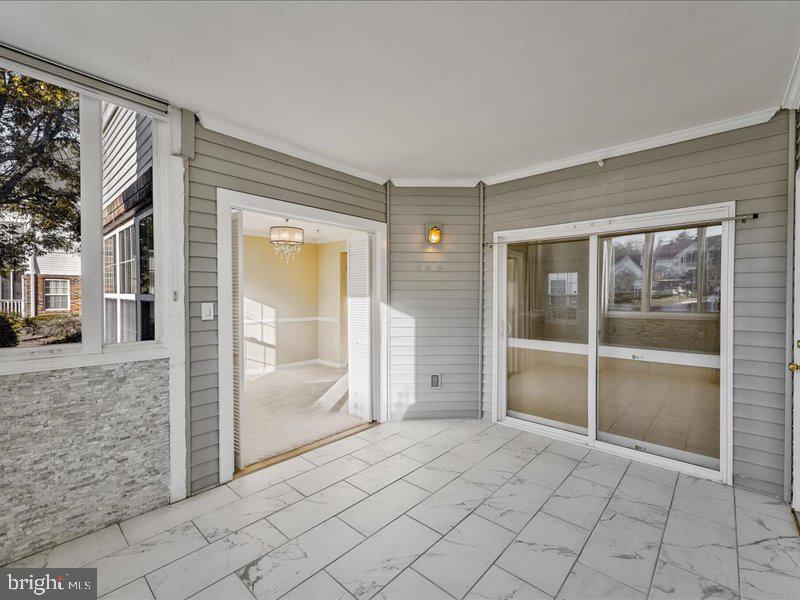 6522 LAKE PARK DRIVE 105