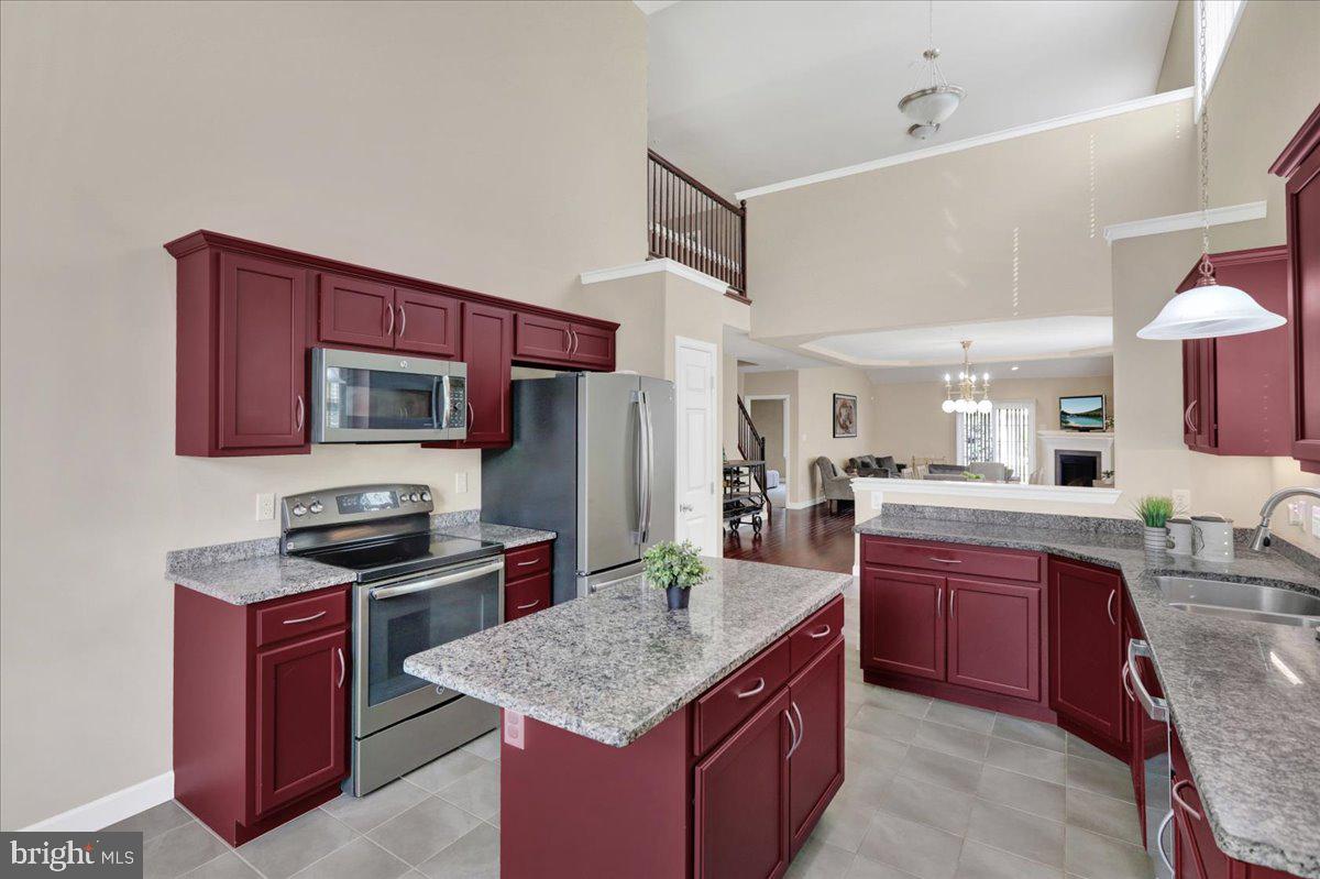 316 Emerald Ln