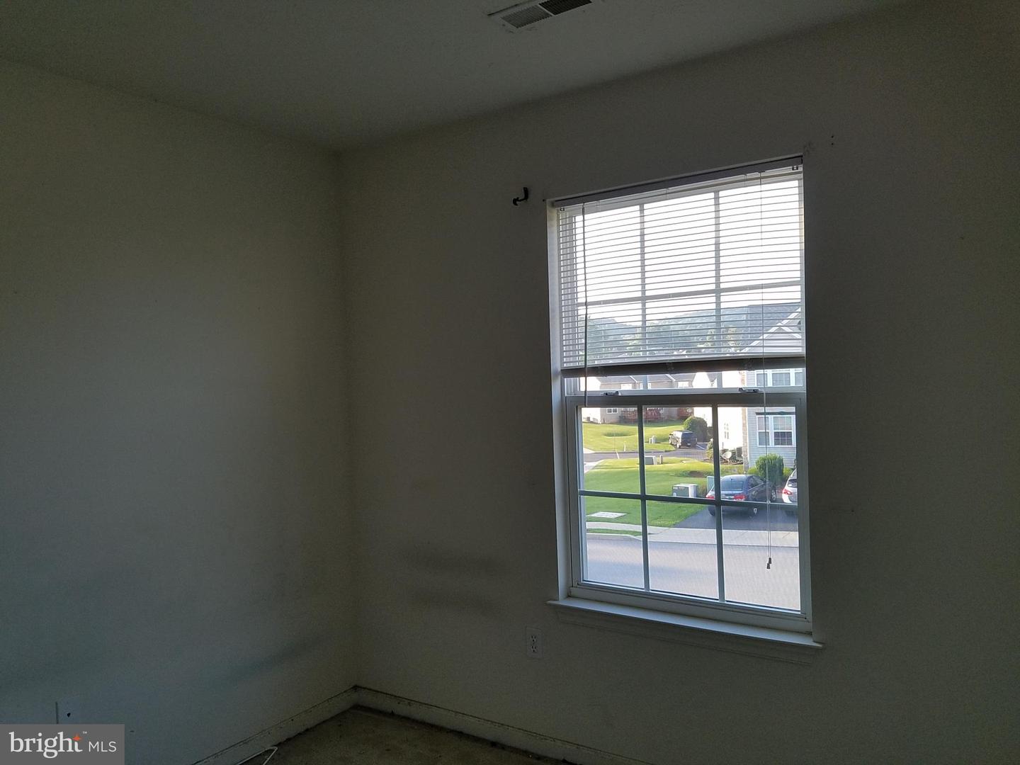 18 Buttonwood Ln #18