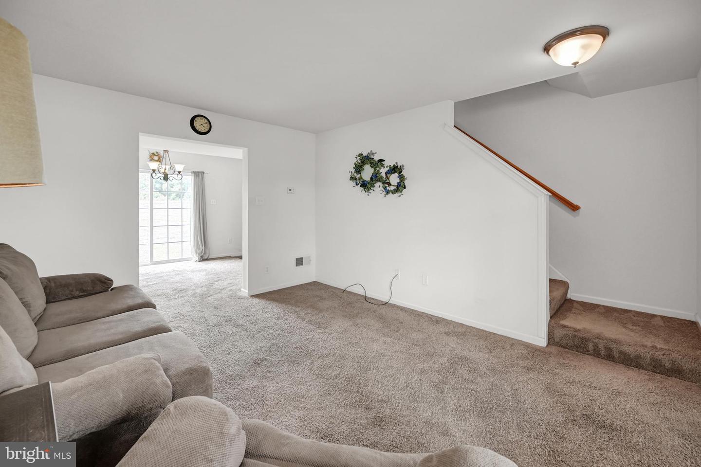 29 Riverview Dr