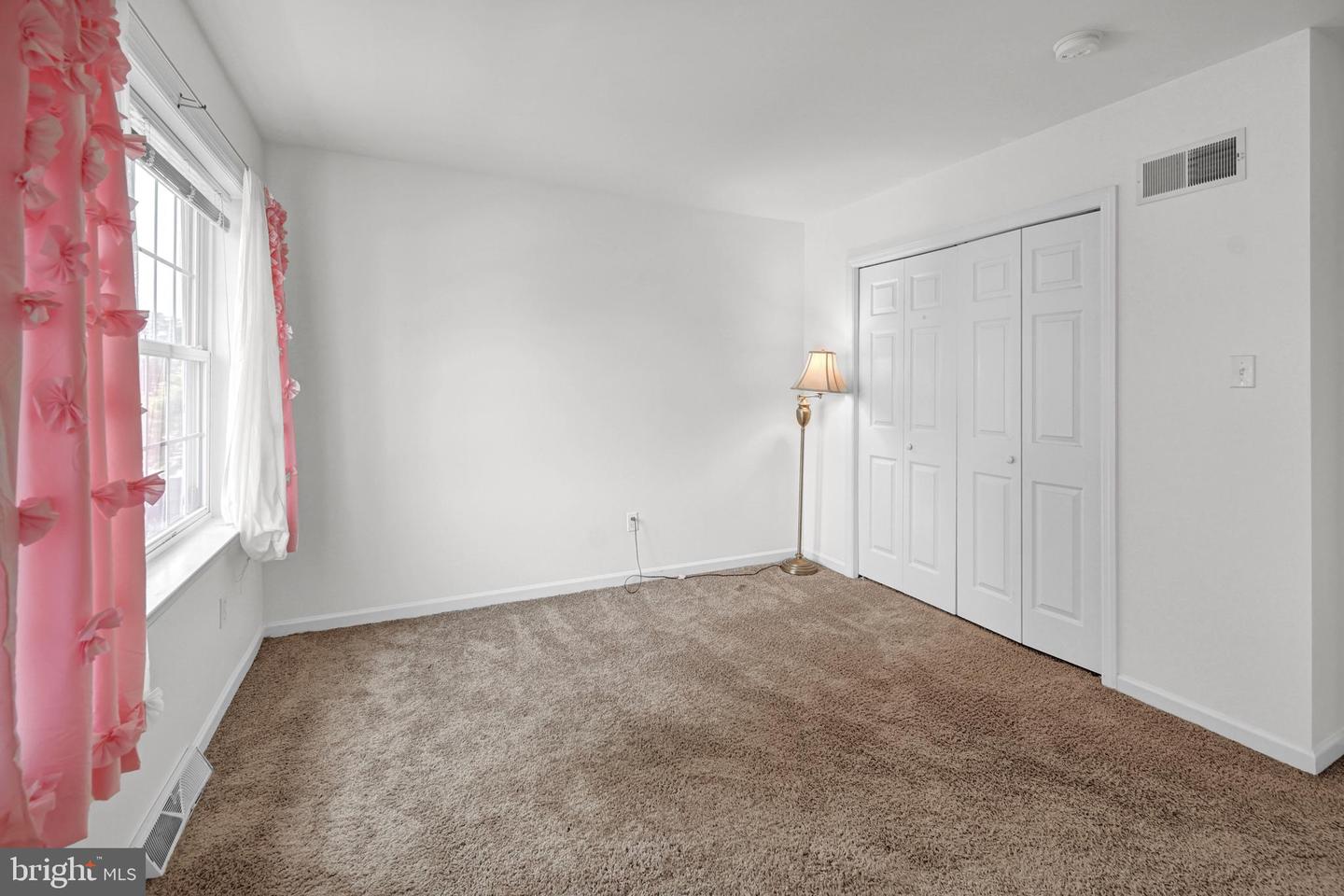 29 Riverview Dr