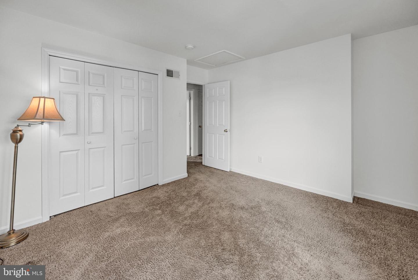 29 Riverview Dr
