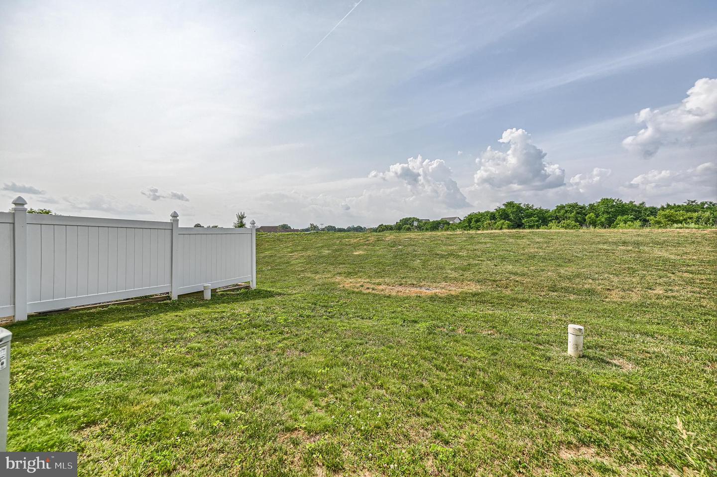 29 Riverview Dr