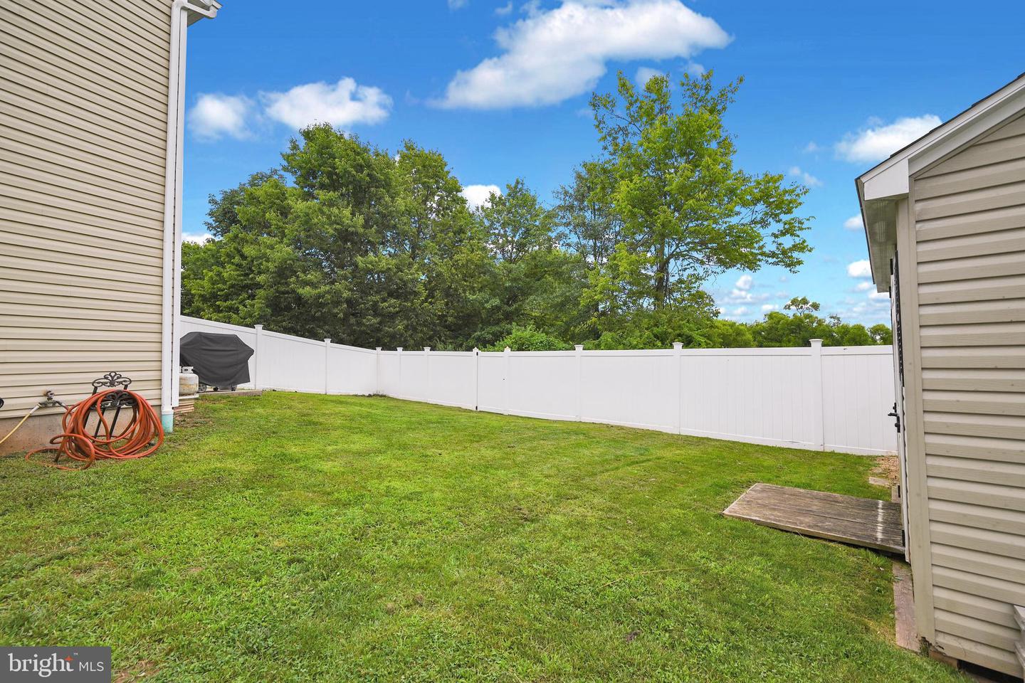 1350 Matthew Dr