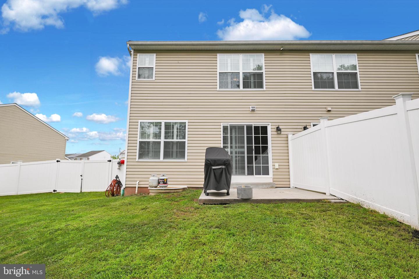 1350 Matthew Dr