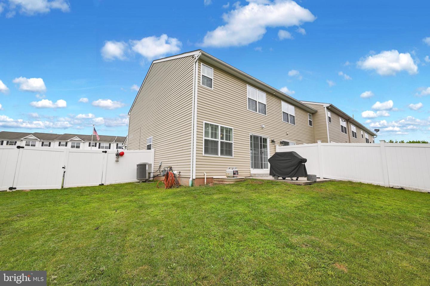 1350 Matthew Dr