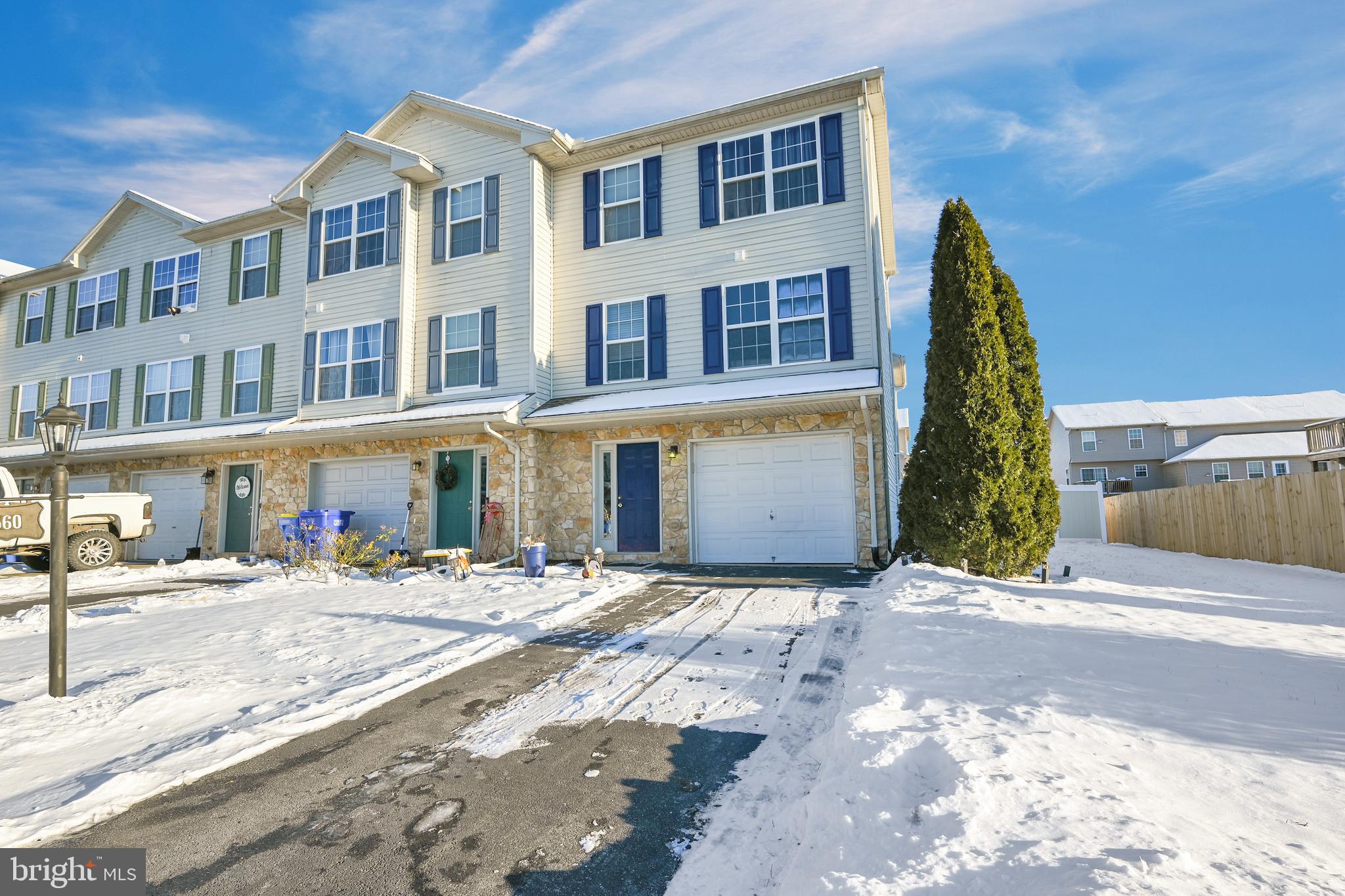 560 Fisher Dr