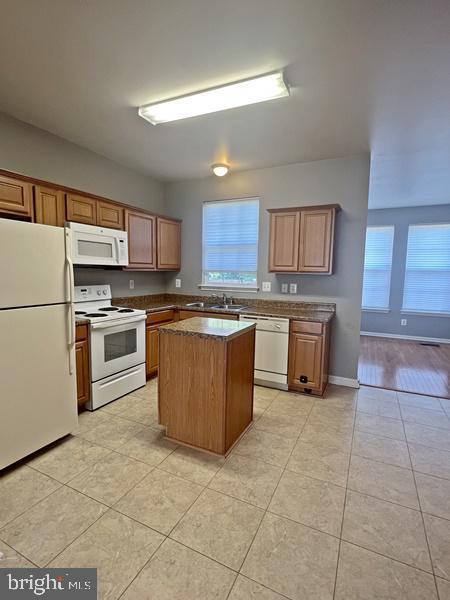 3827 Armory Ln #3827