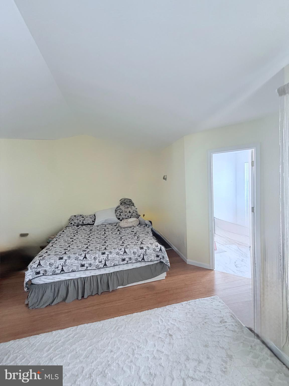 3892 CANNON COURT 3892
