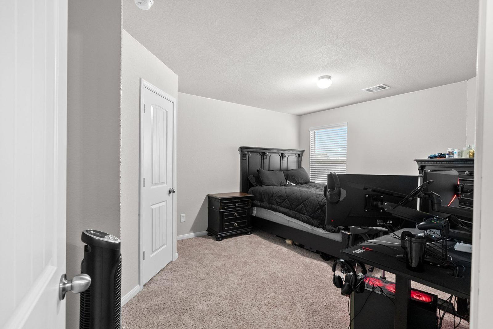 24926 Bastiani Canvas Lane