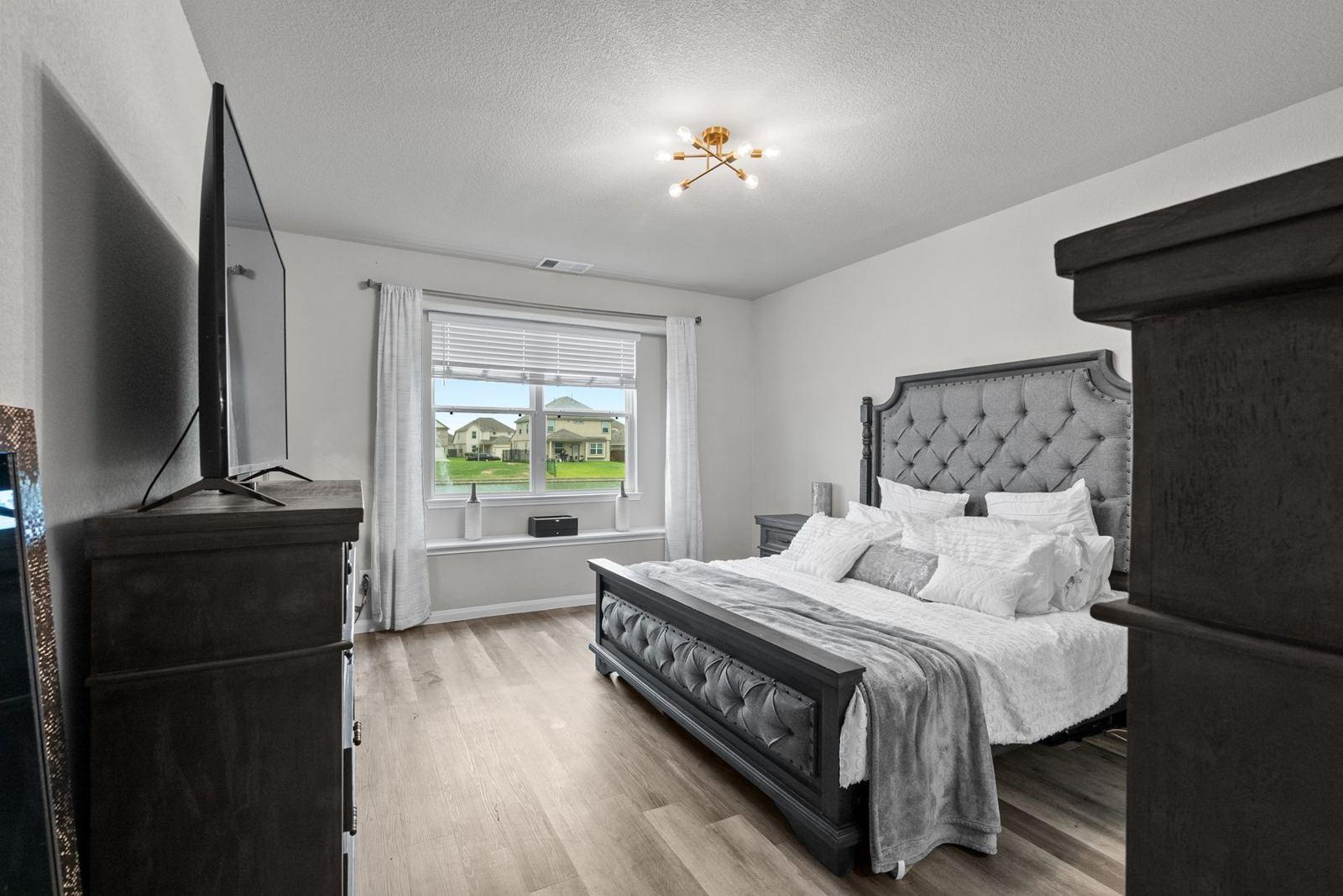 24926 Bastiani Canvas Lane