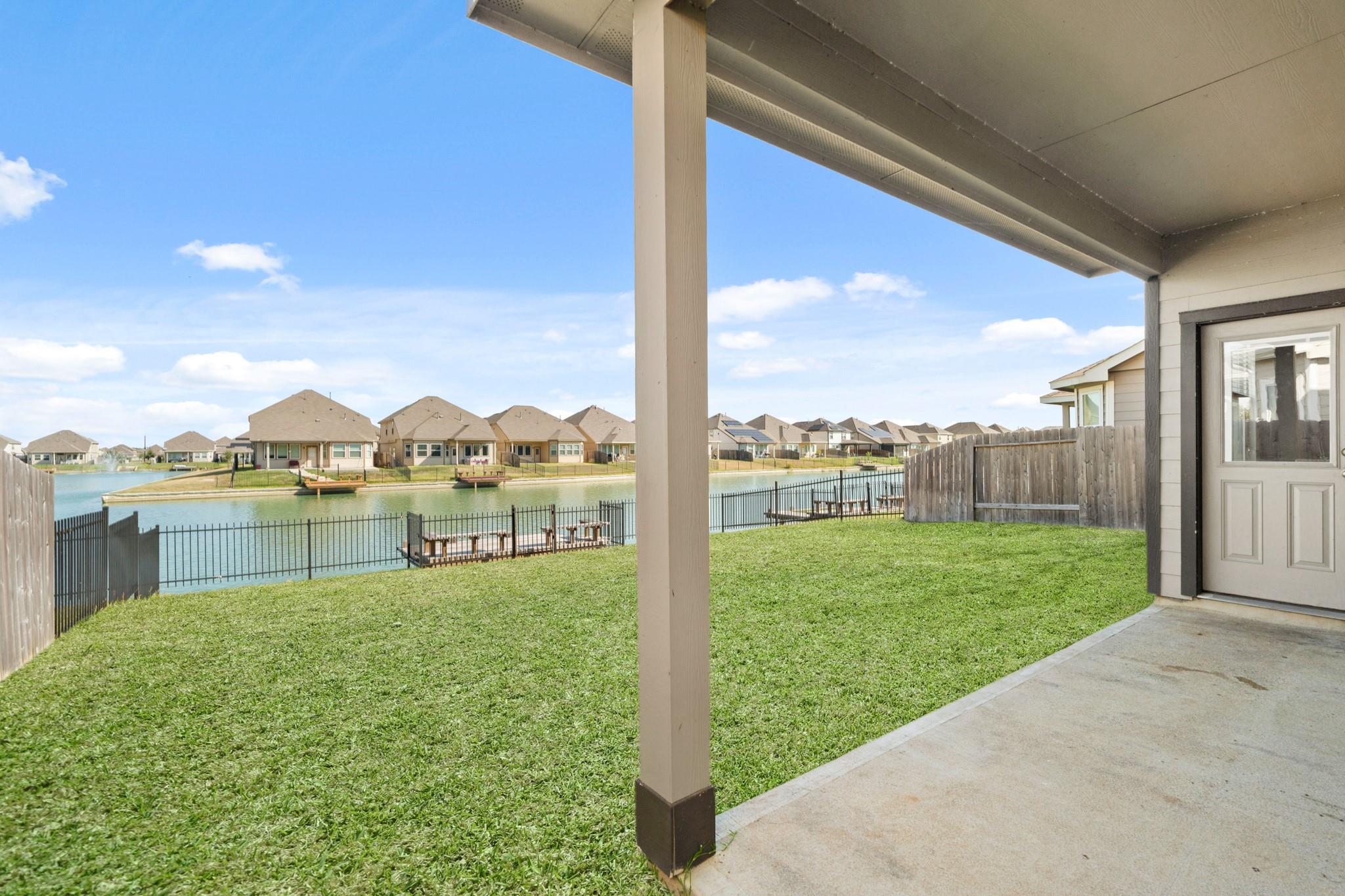 24806 Bastiani Canvas Lane