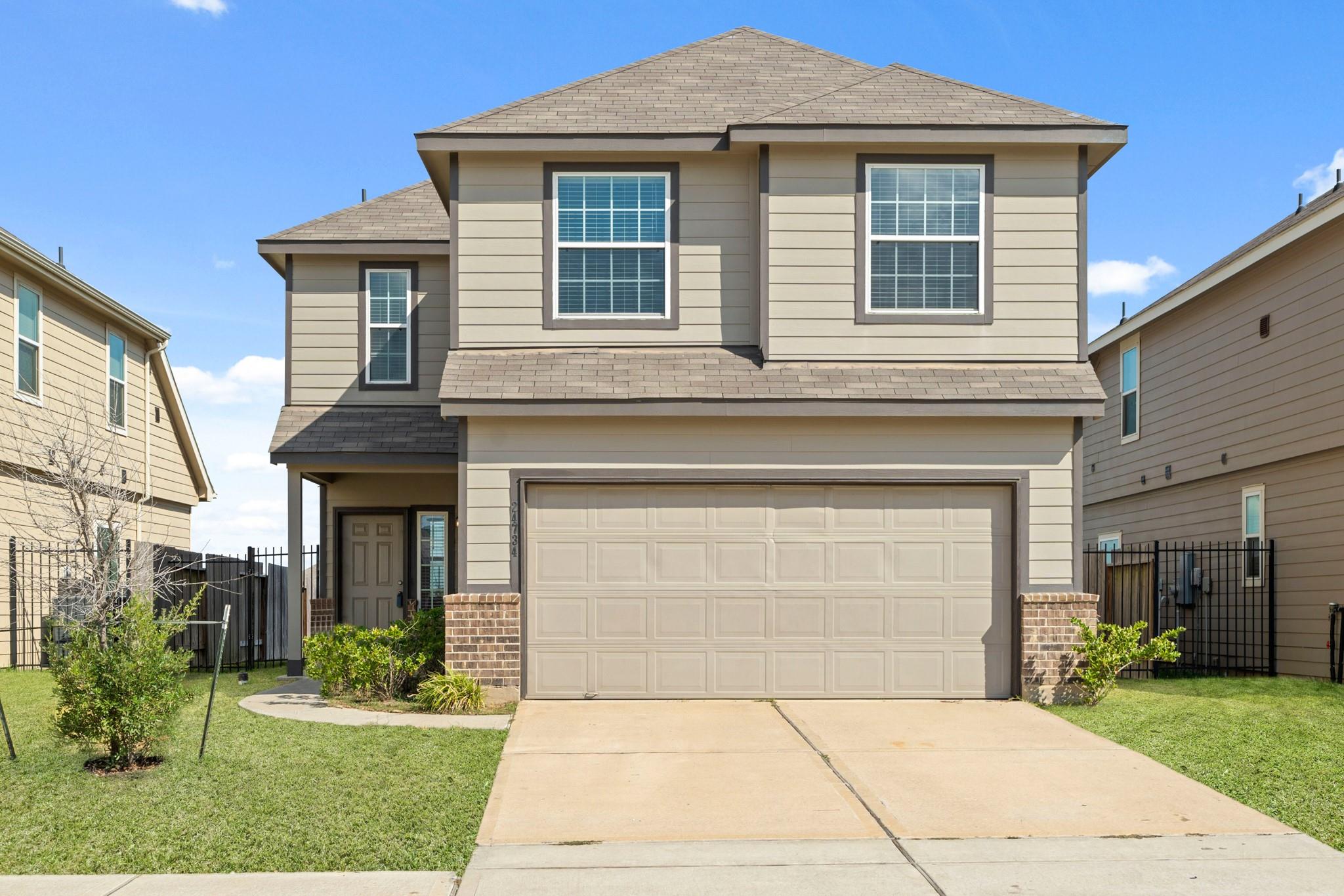 24806 Bastiani Canvas Lane