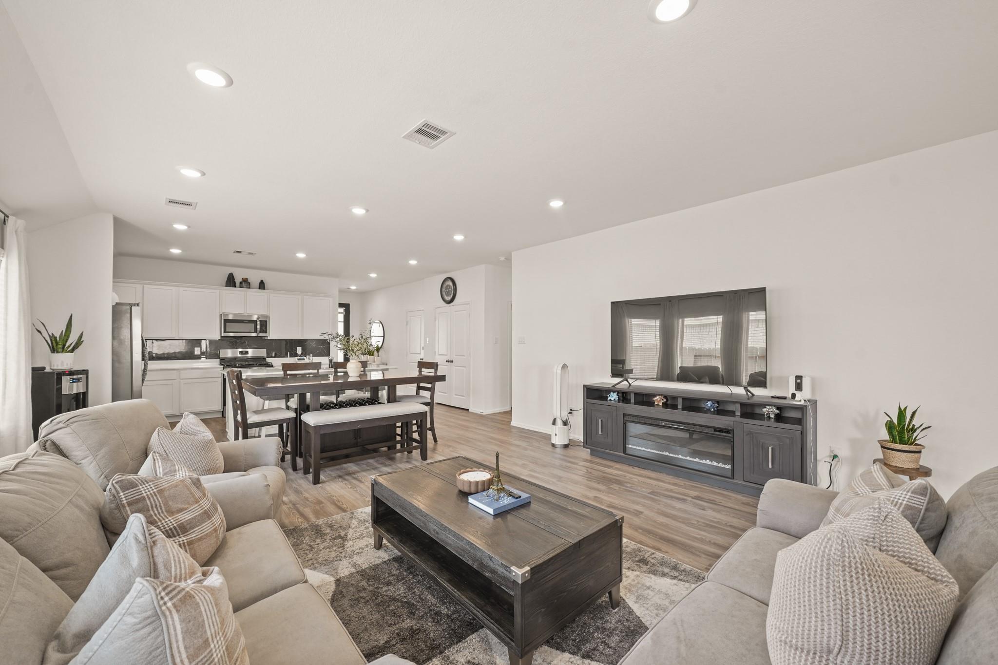 3019 Live Springs Court