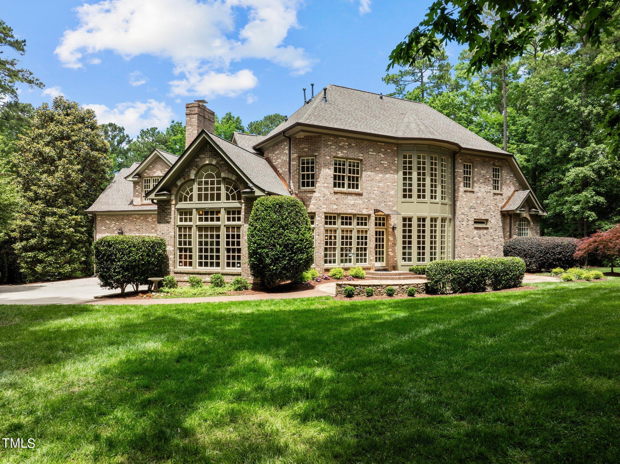 1328 Caistor Lane