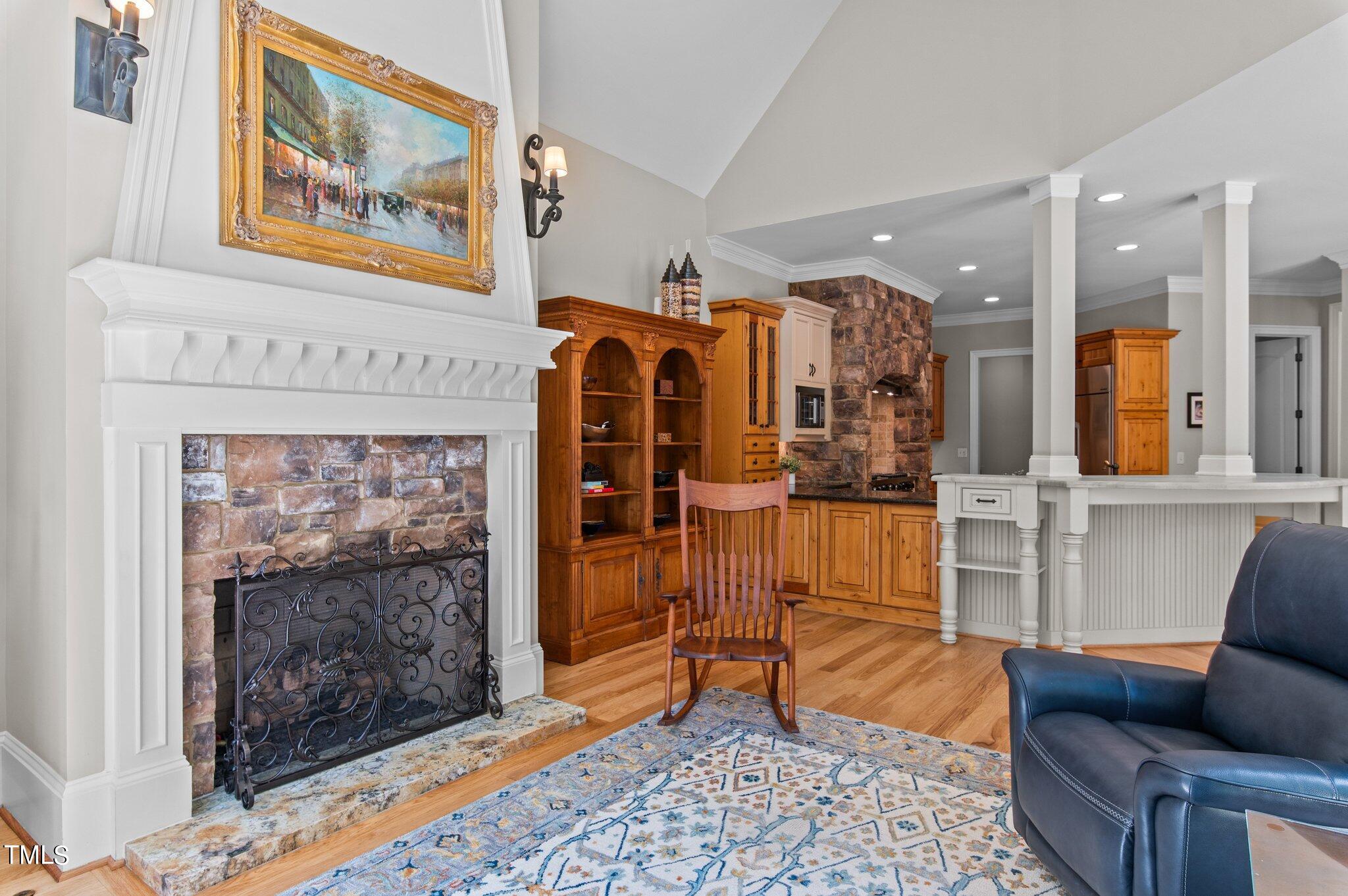 1328 Caistor Lane