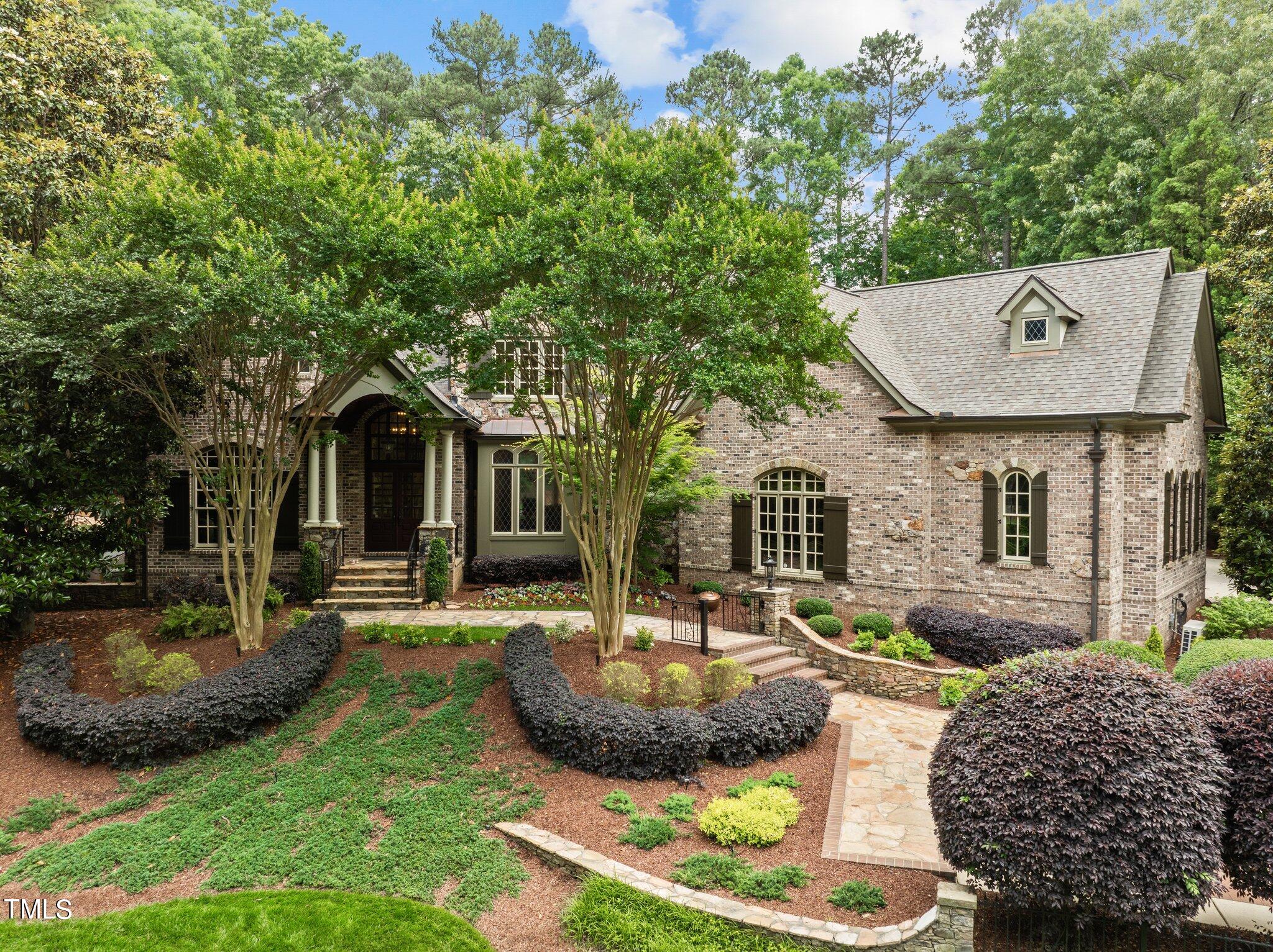1328 Caistor Lane