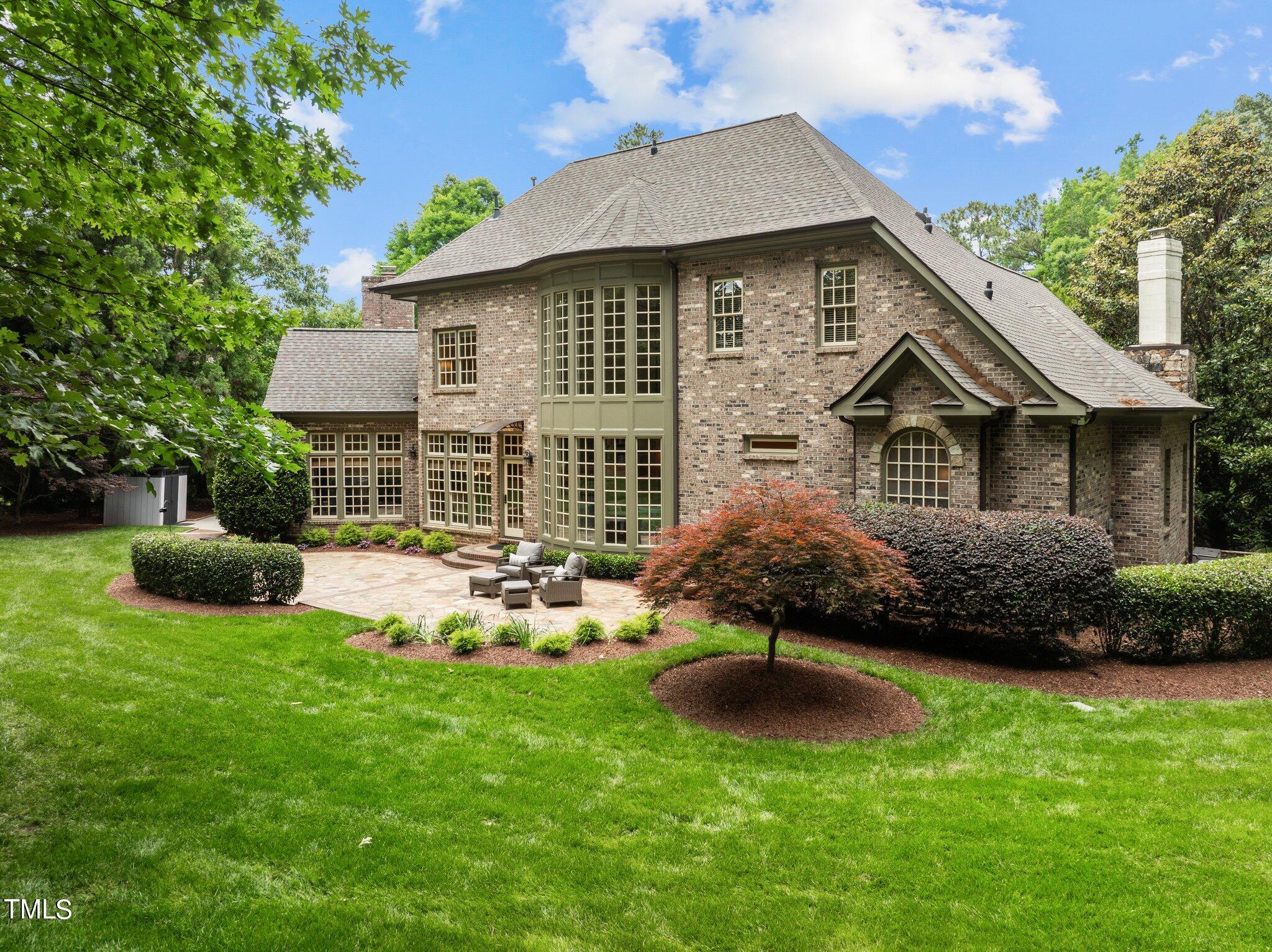 1328 Caistor Lane