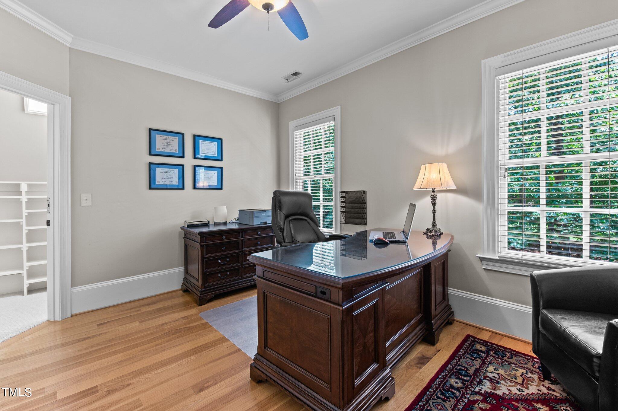1328 Caistor Lane