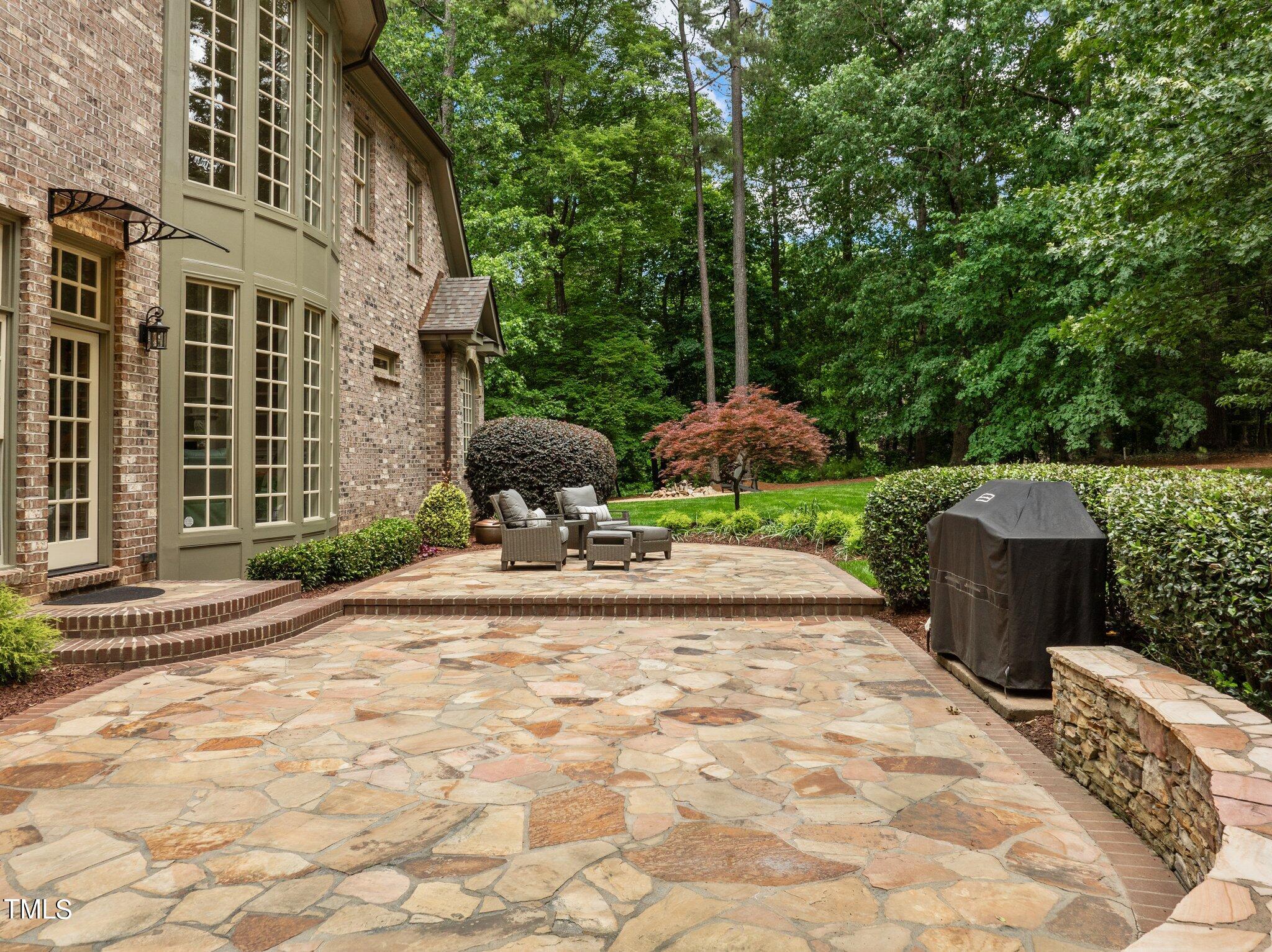 1328 Caistor Lane