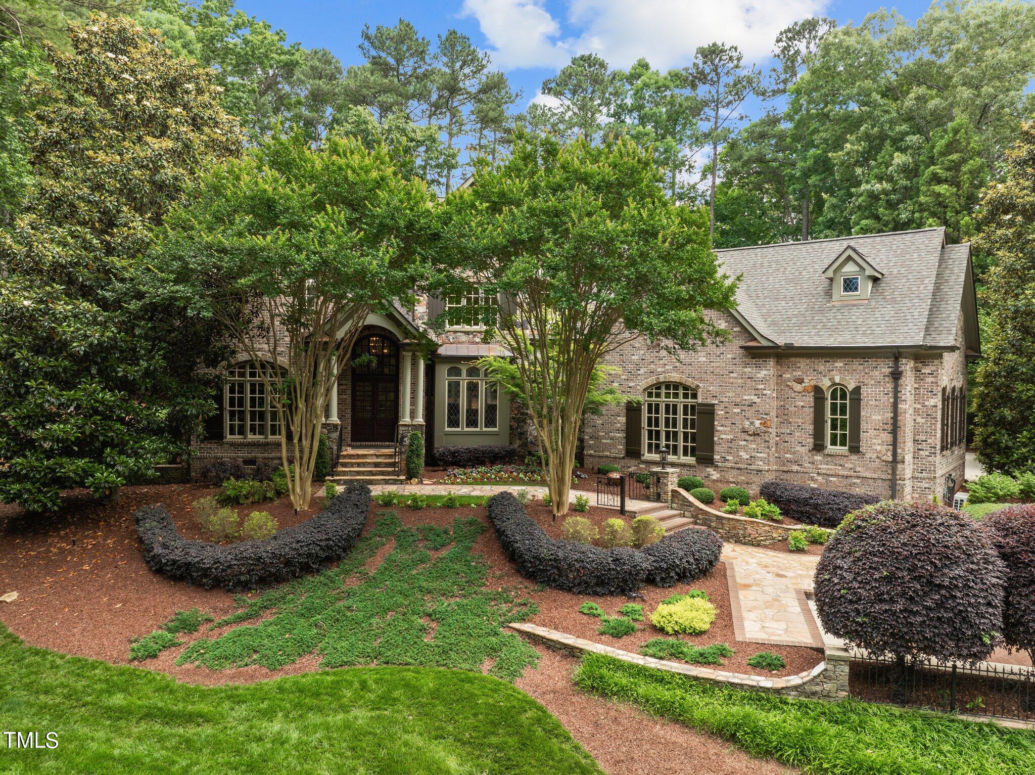 1328 Caistor Lane