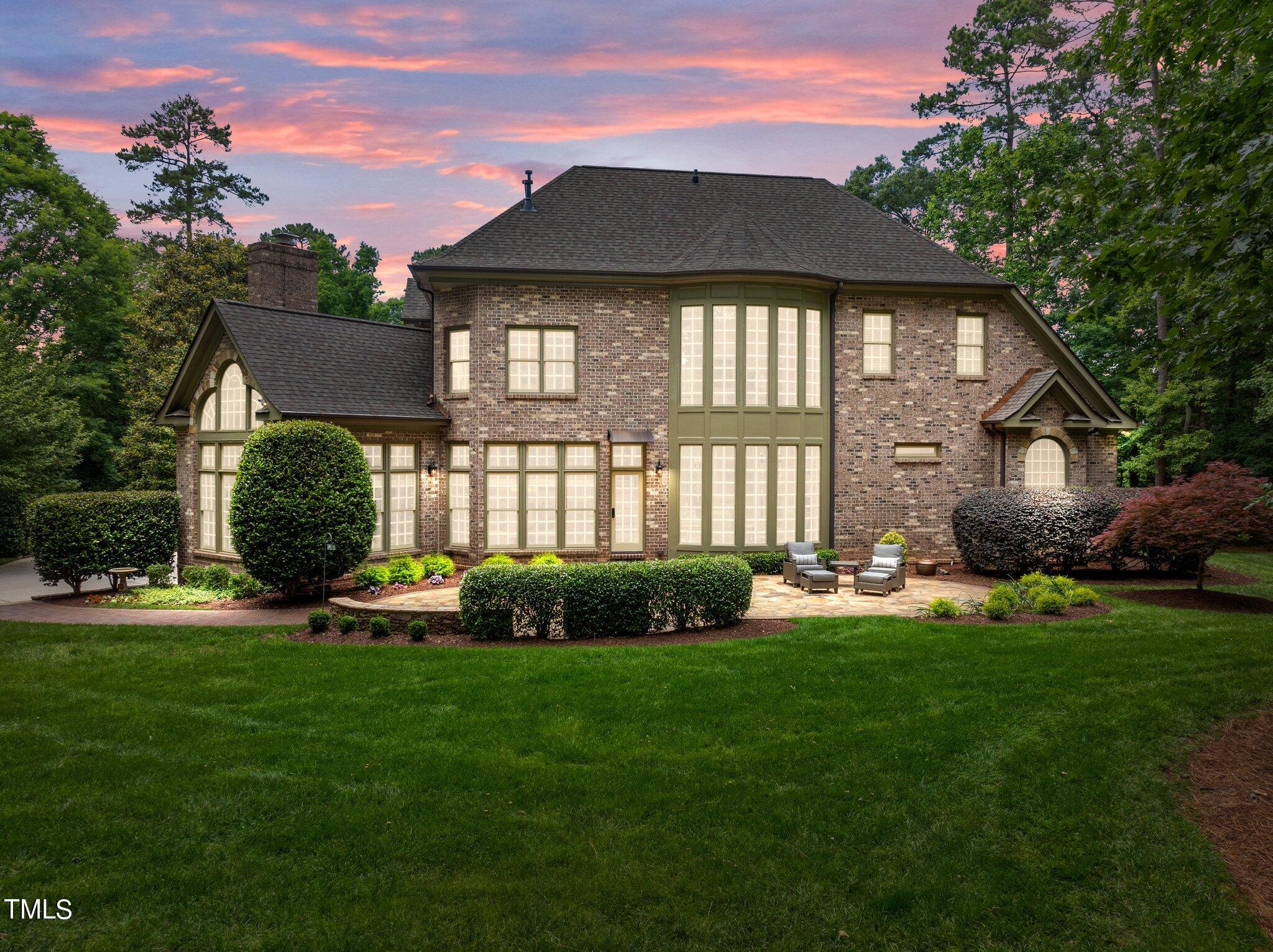 1328 Caistor Lane