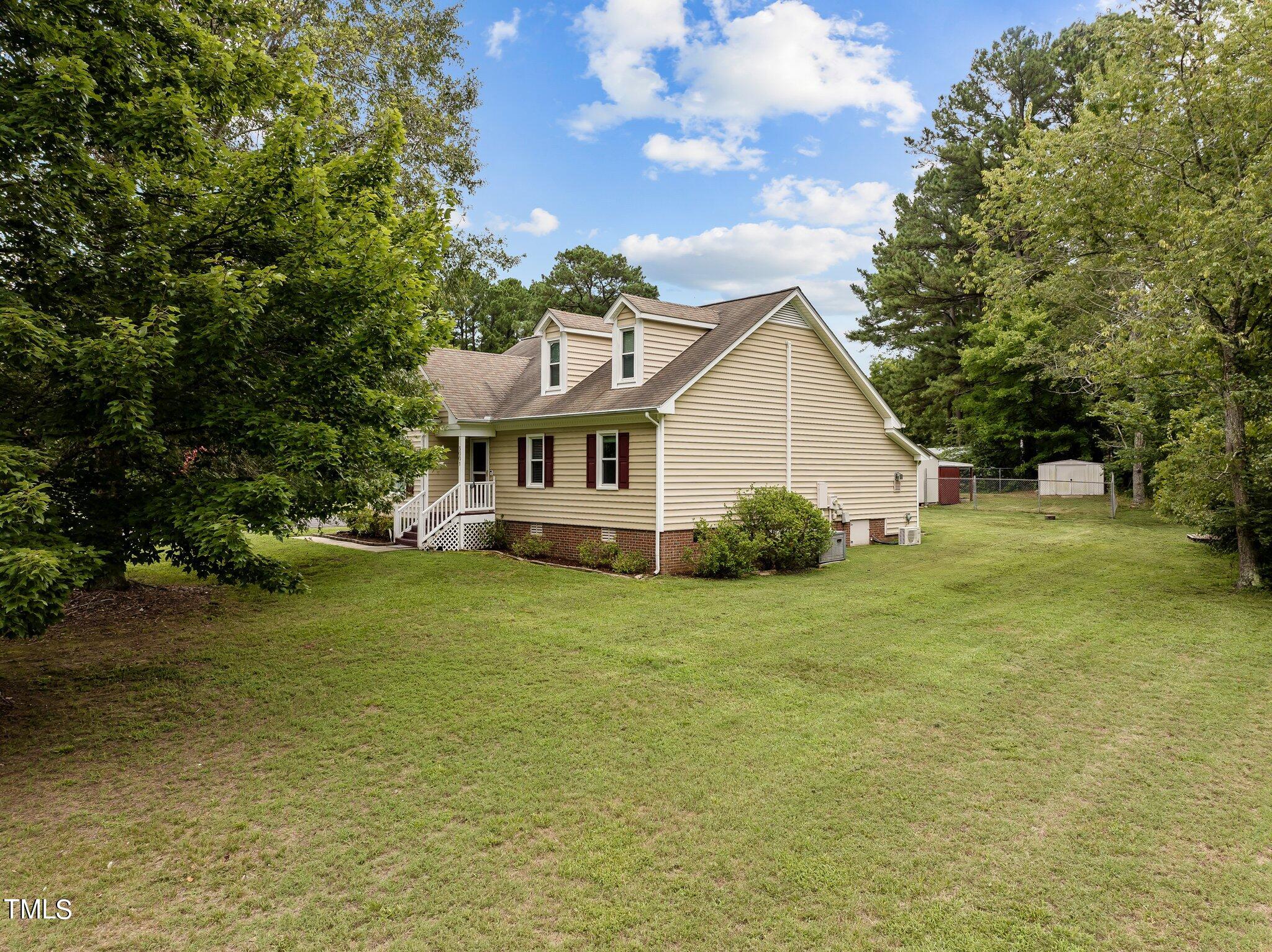 5001 Huntingcreek Drive