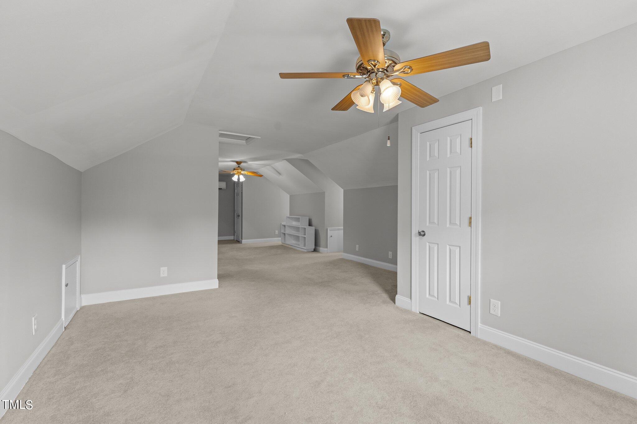 5001 Huntingcreek Drive