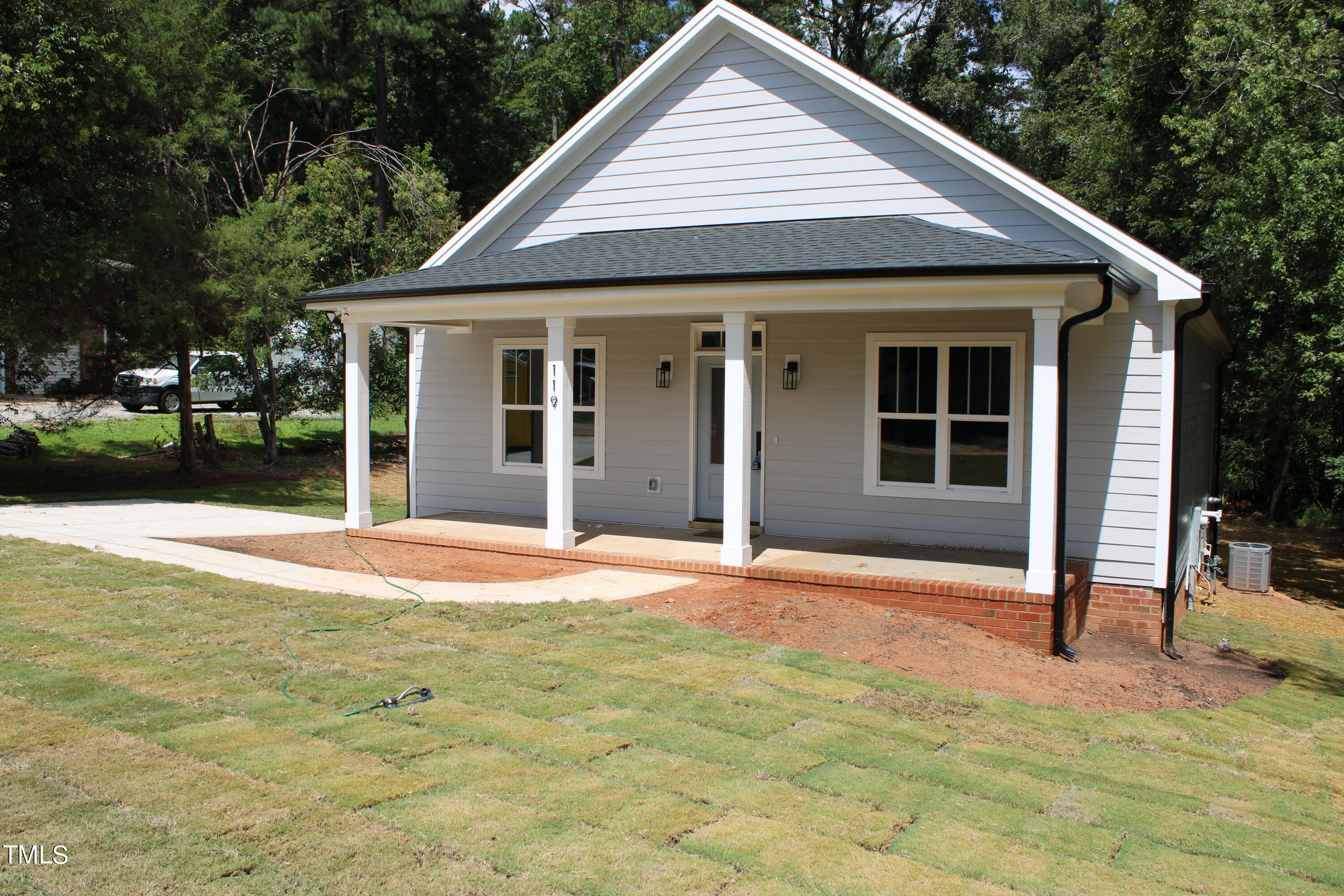 119 Water Avenue