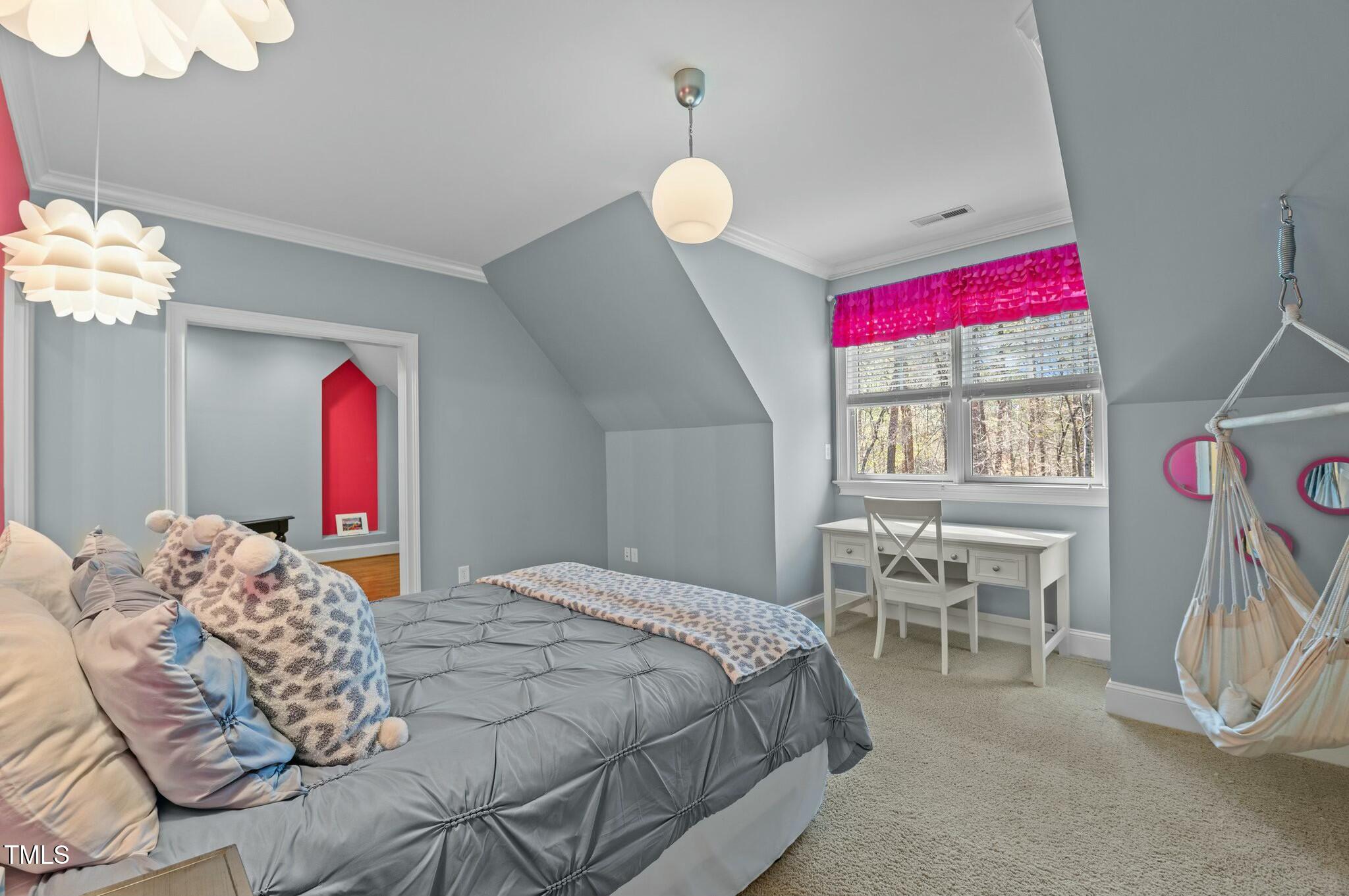 1009 High Trail Court