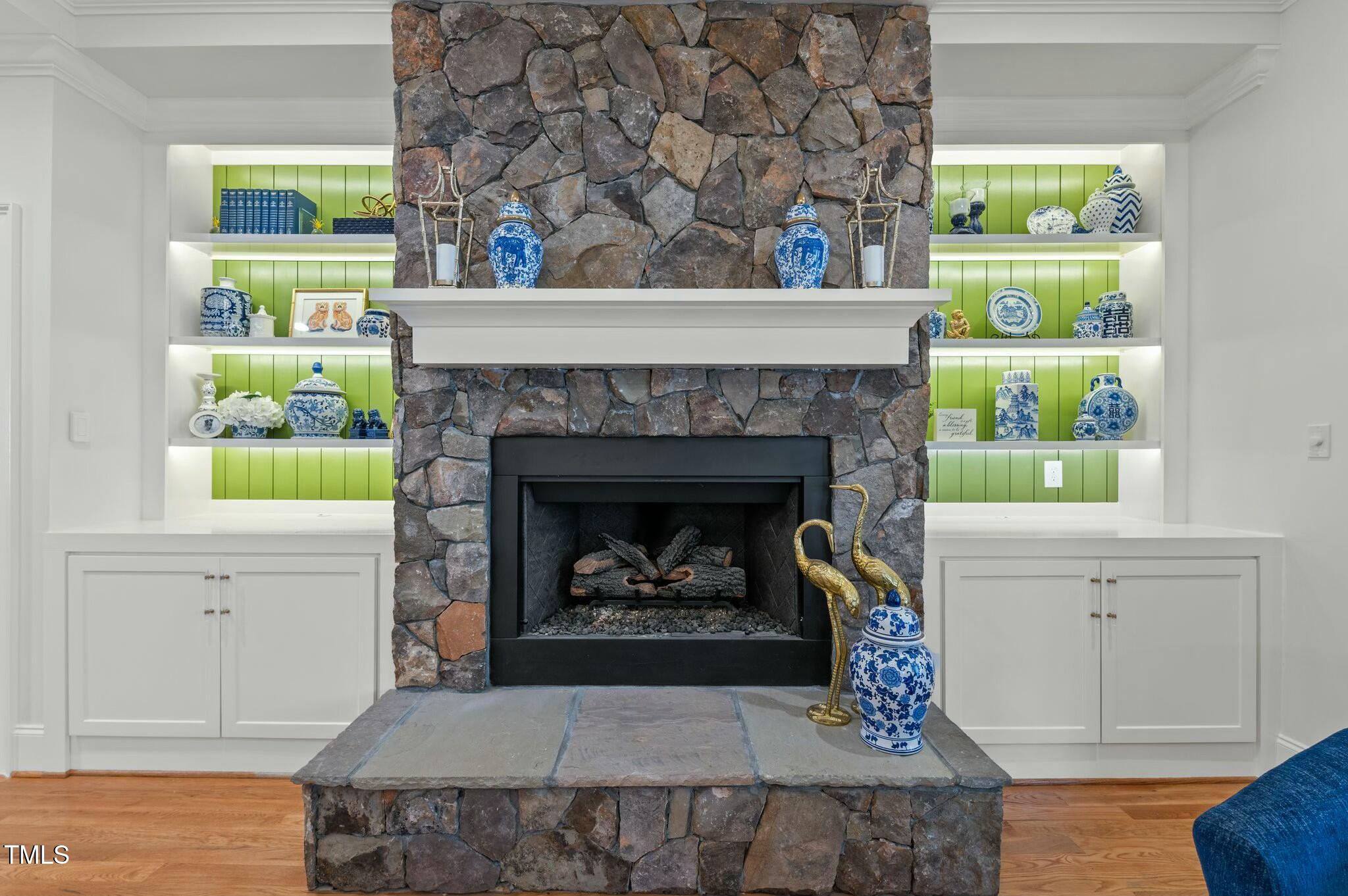 1009 High Trail Court